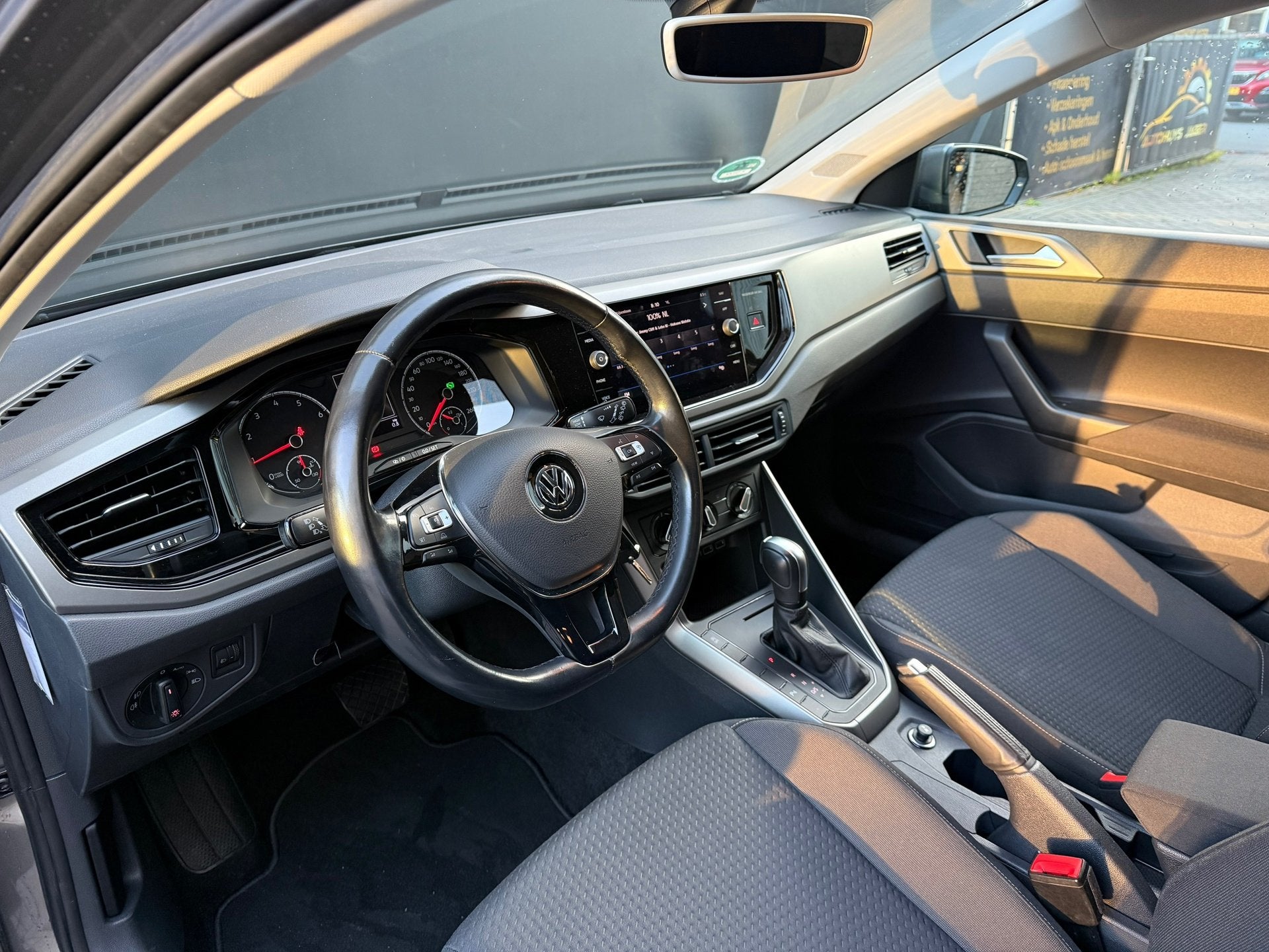 Volkswagen Polo 1.0 TSI Comfortline Automaat Camera Sensoren, Auto's, Stof, Gebruikt, 95 pk, 49 €/maand