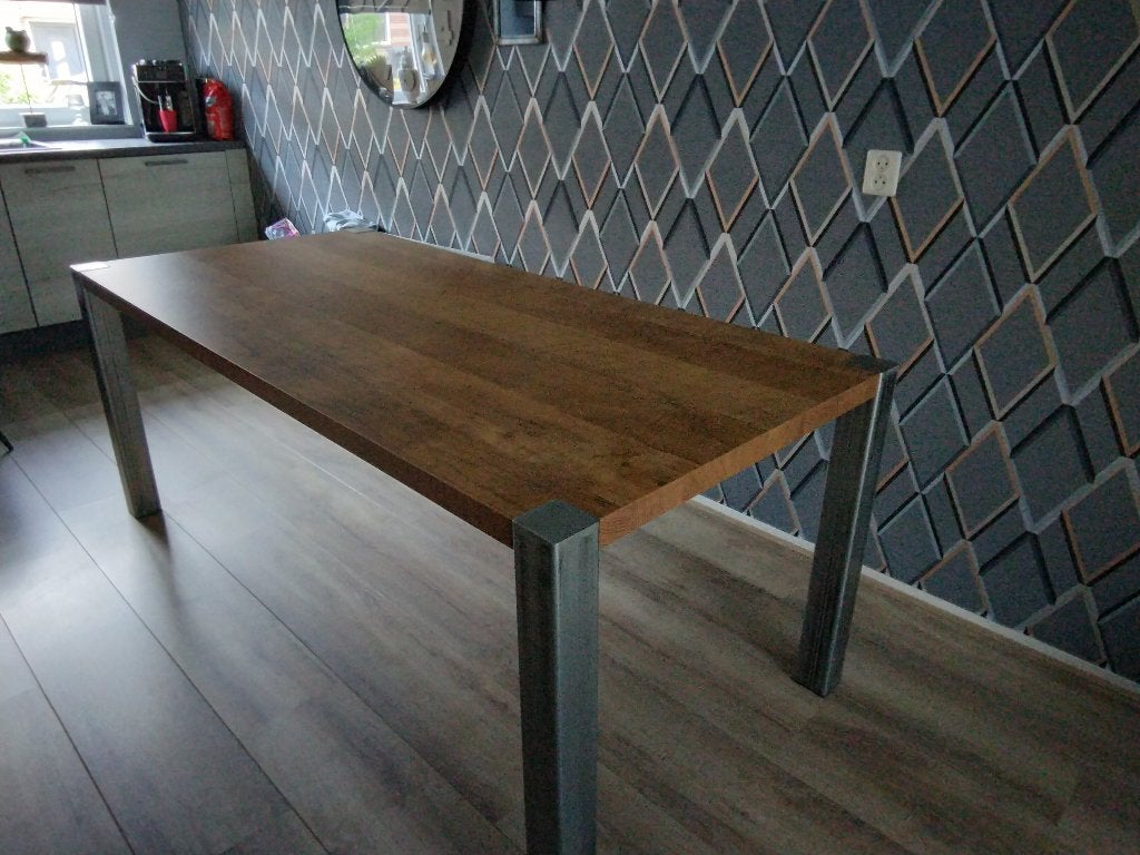 Industriële eettafel, Ophalen, Overige materialen, 50 tot 100 cm, Zo goed als nieuw