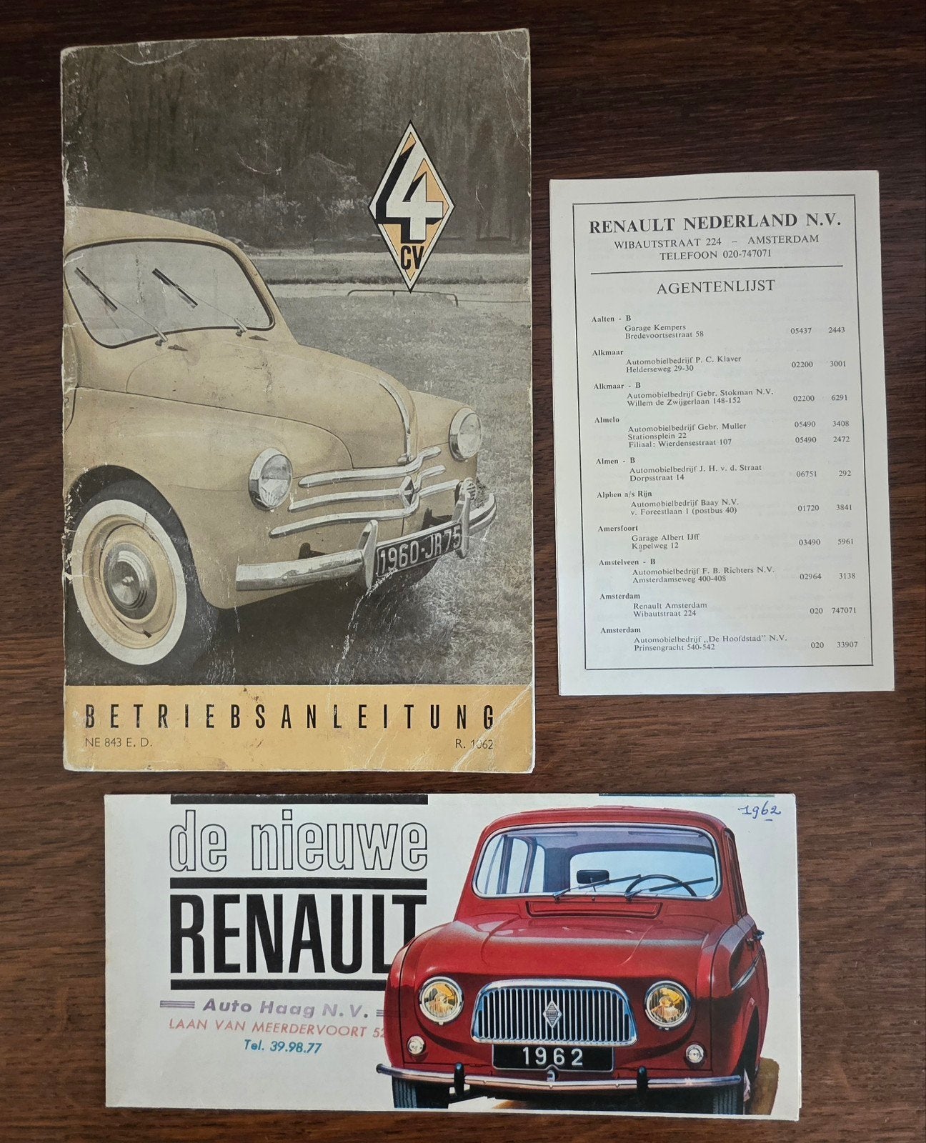 Renault 4CV en 4L folders - Collectorsitem, Ophalen of Verzenden