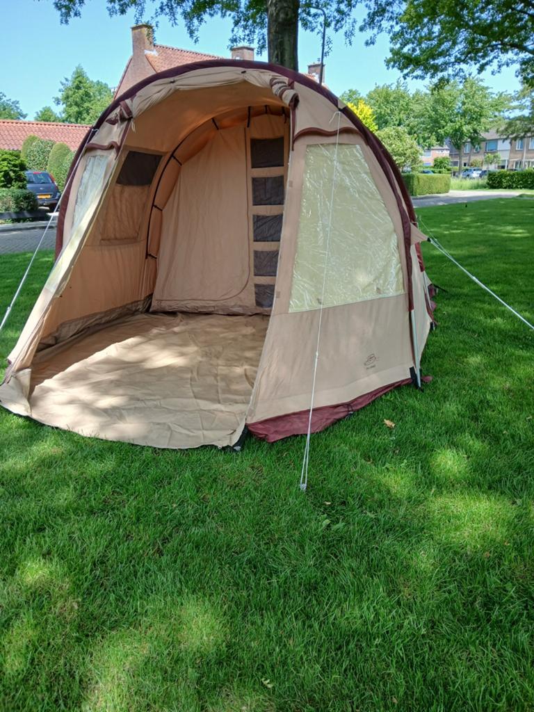 Bardani Salerno prestige 4-persoons tunneltent, Caravans en Kamperen, Tenten, Ophalen, Gebruikt, Tot en met 4
