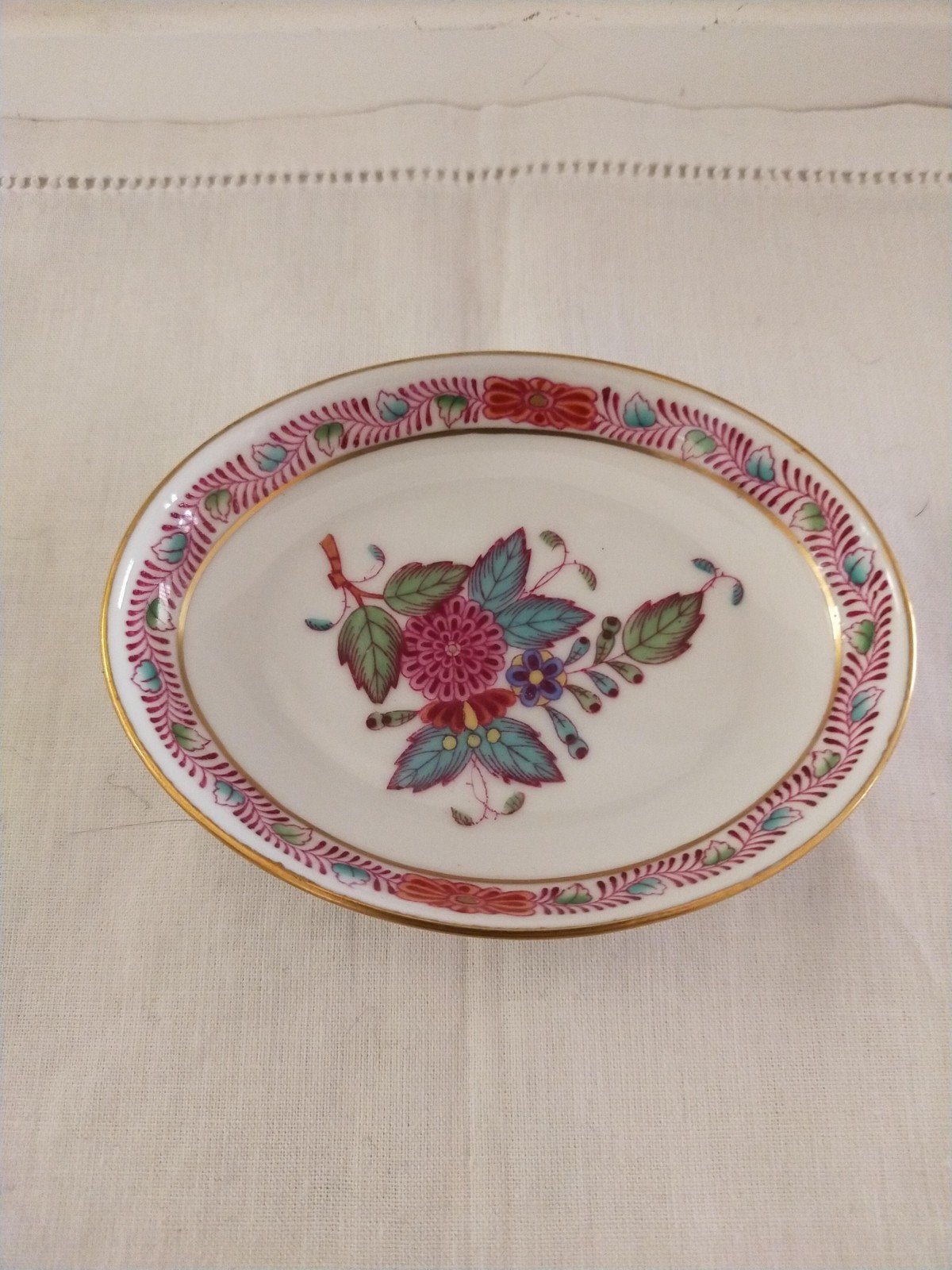 Herend Hongarije ovaal Schaaltje,  Chinese Bouquet., Ophalen of Verzenden
