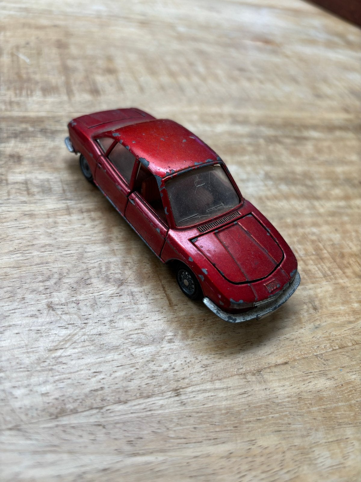 Vintage Mebetoys A-37 Iso Grifo modelauto 1:43 - Gebruikt, Ophalen of Verzenden, Gebruikt, Auto, Overige merken