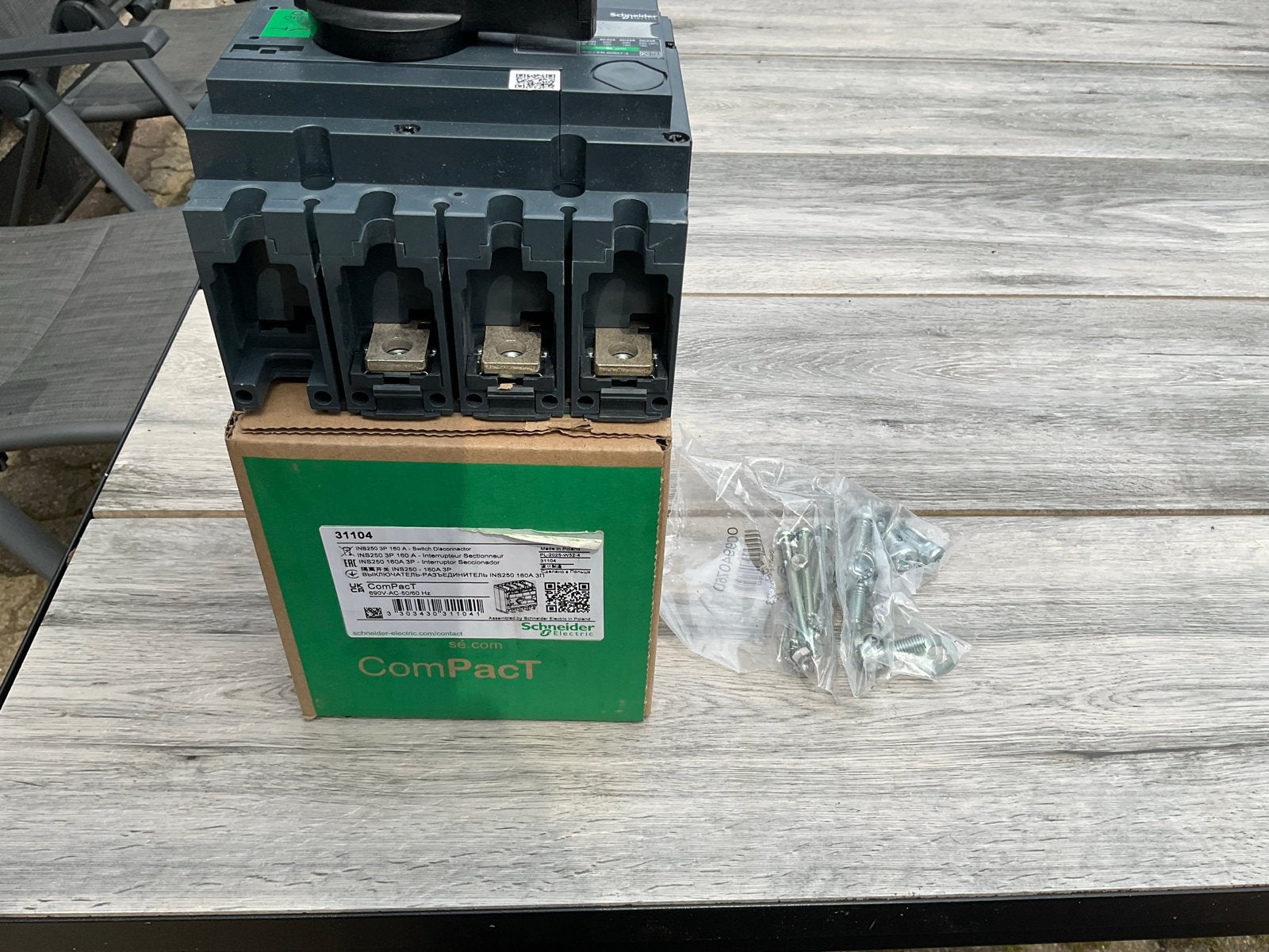 Schneider Electric ComPact INS250 160A 3P Schakelaar, Verzenden, Nieuw, Schakelaar