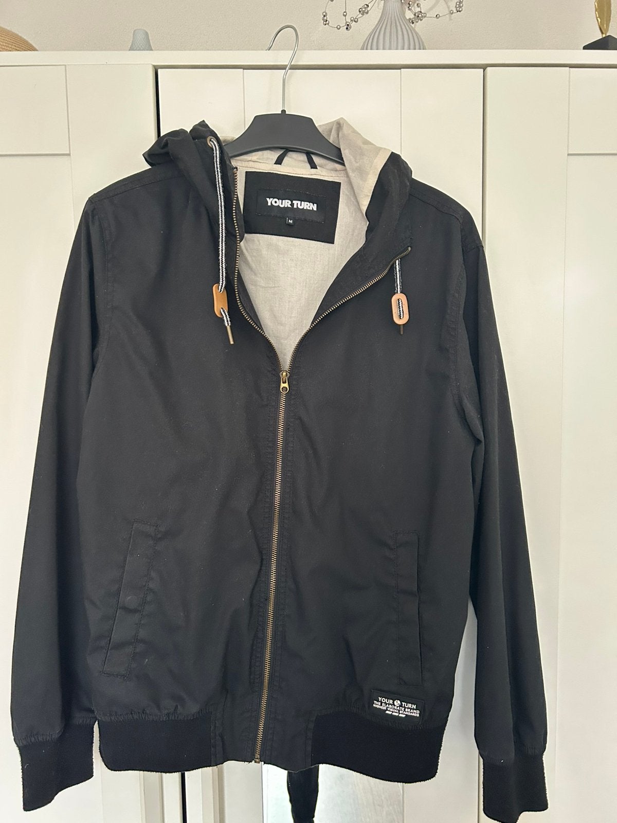 Nieuw staat zwart jasje maat M te koop, Ophalen of Verzenden, Zo goed als nieuw, Zwart