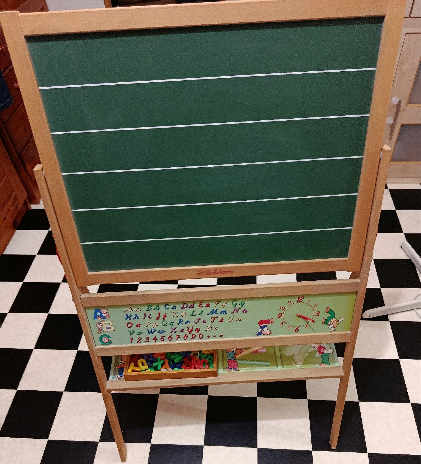 Magnetisch krijtbord / tekenbord (Eichhorn), Ophalen