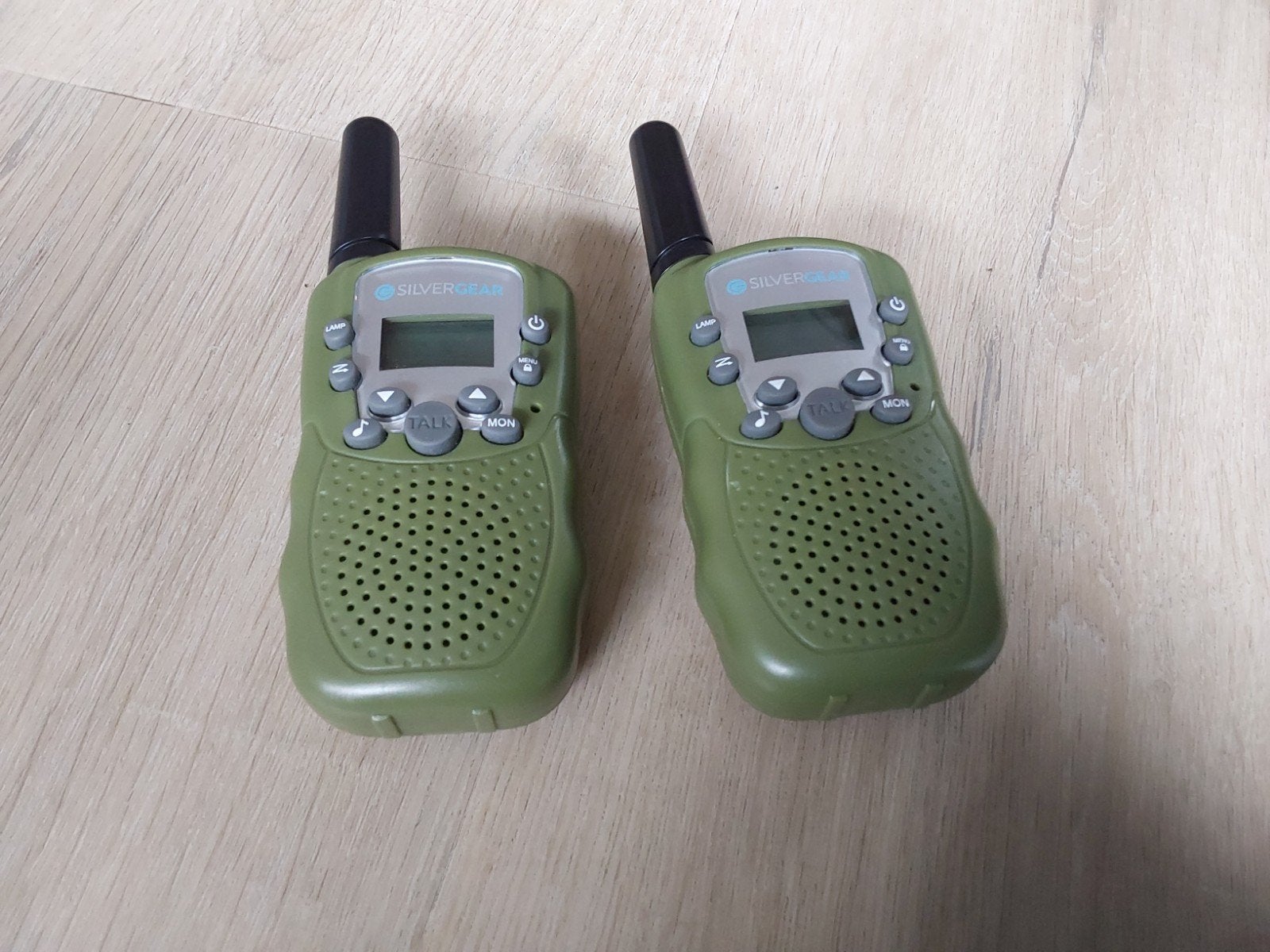 Silvergear Walkietalkie - Werkt goed, zonder batterijen, Ophalen of Verzenden, Gebruikt, Portofoon of Walkie-talkie