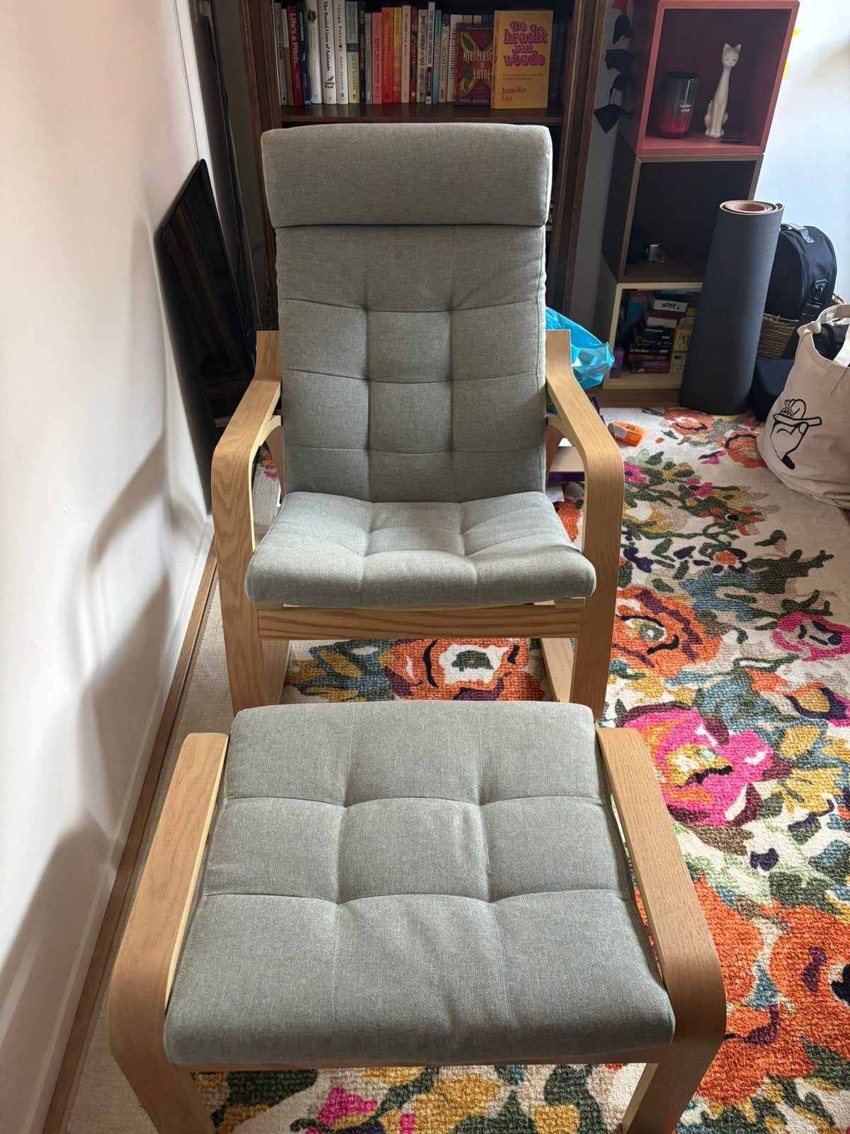 schommelstoel (ikea) met voetenbank, Ophalen, Zo goed als nieuw