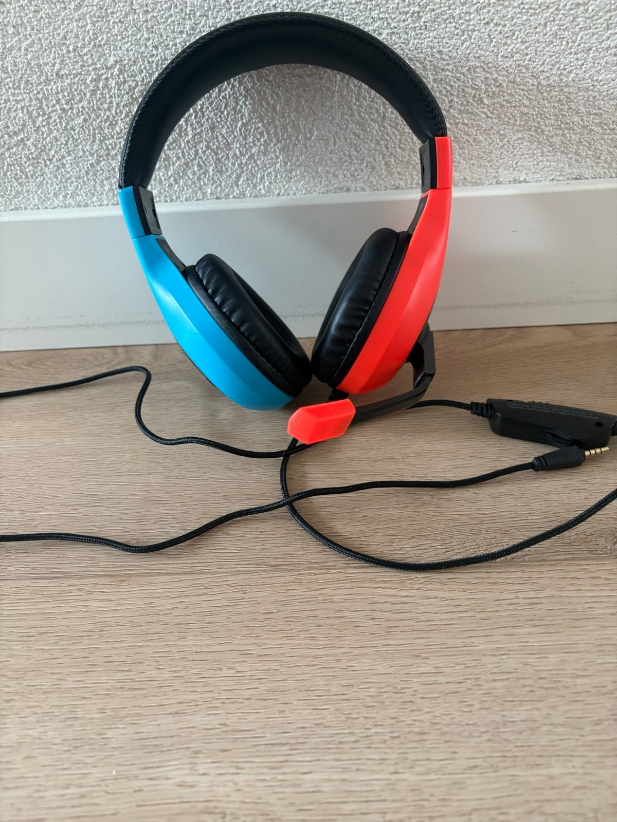 Gaming Headset Rood/Blauw met Microfoon, Ophalen, Gebruikt, Over oor (circumaural), Overige merken