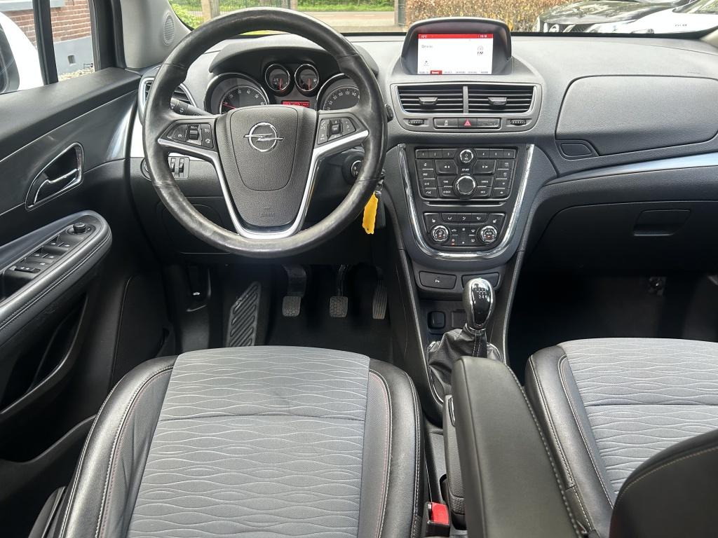 Opel Mokka 1.4 Turbo 140pk Cosmo 17" LMV, Trekhaak, PDC NL-a, Euro 5, Gebruikt, 4 cilinders, Met garantie (alle)