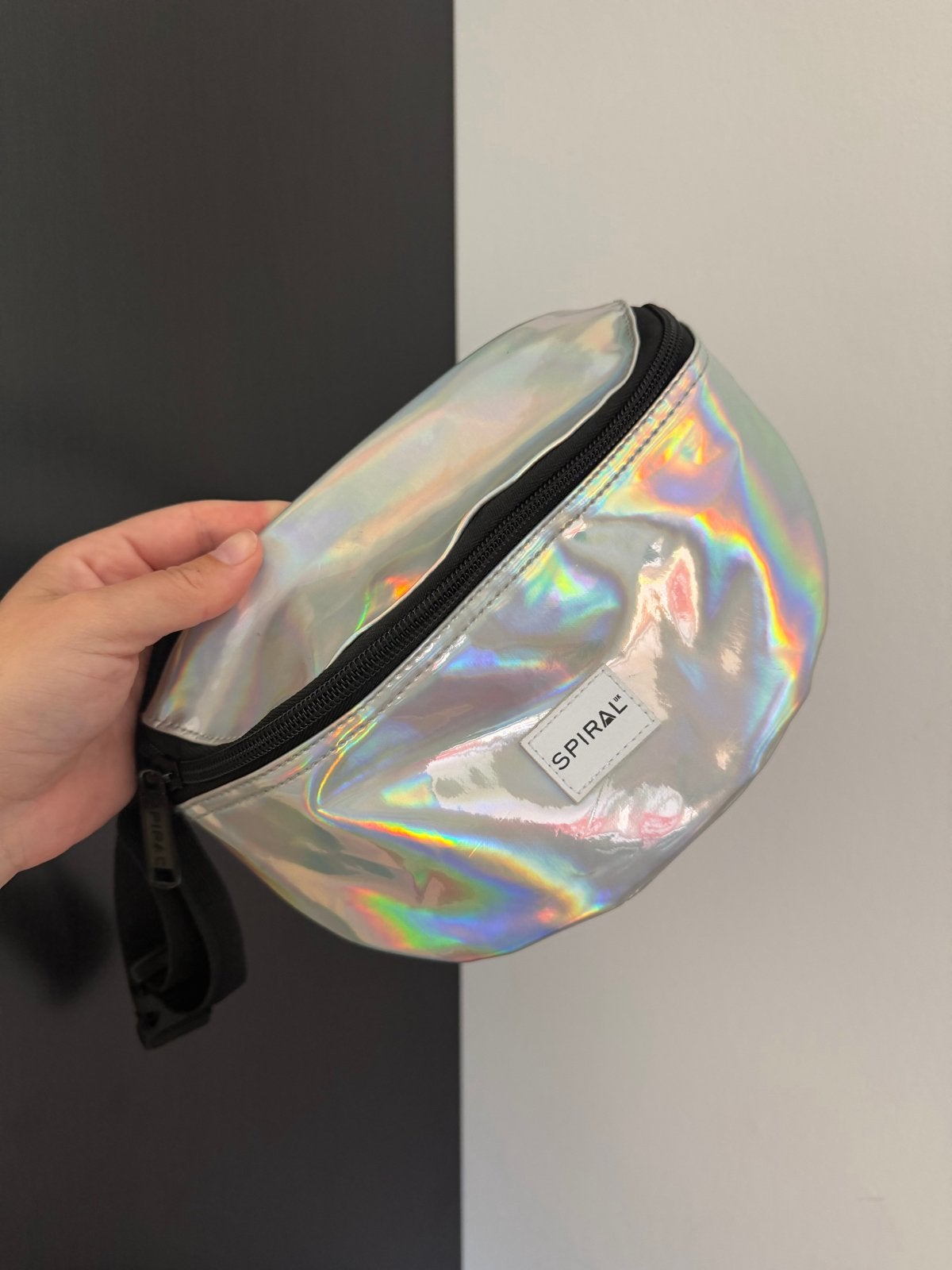 Spiral Festival Tasje / Fanny Pack - Holografisch, Ophalen of Verzenden, Nieuw, Overige kleuren, Overige typen