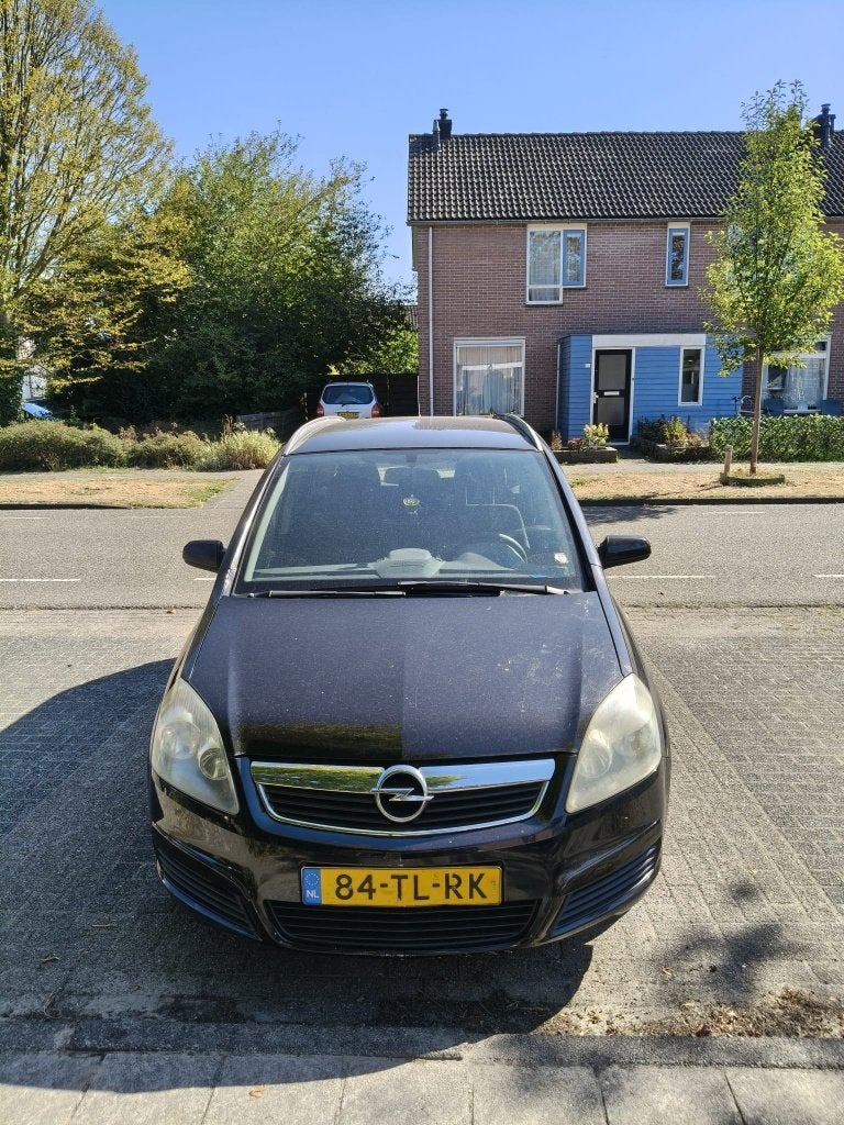 Zwarte Opel Zafira 1.6 (2006) | export, Auto's, Voorwielaandrijving, Stof, 4 cilinders, 7 stoelen