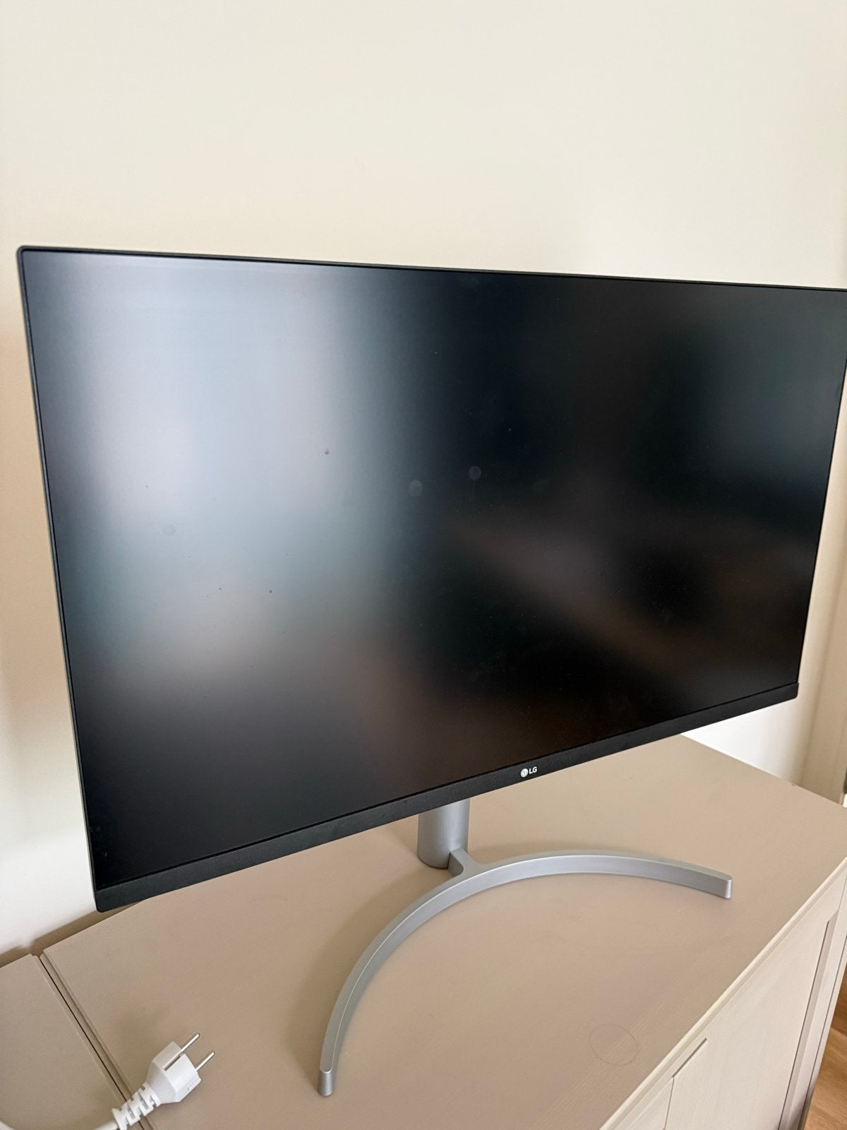 LG 32UN650P-W 32 inch 4K UHD Monitor, Ophalen, HDMI, IPS, Kantelbaar