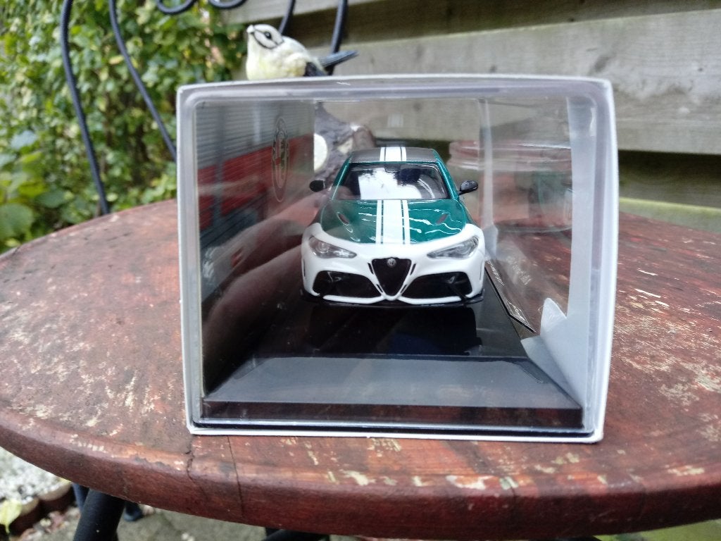 Alfa Romeo Giulia GTAm 1/43 Bburago, Ophalen, Nieuw, Auto, Overige merken