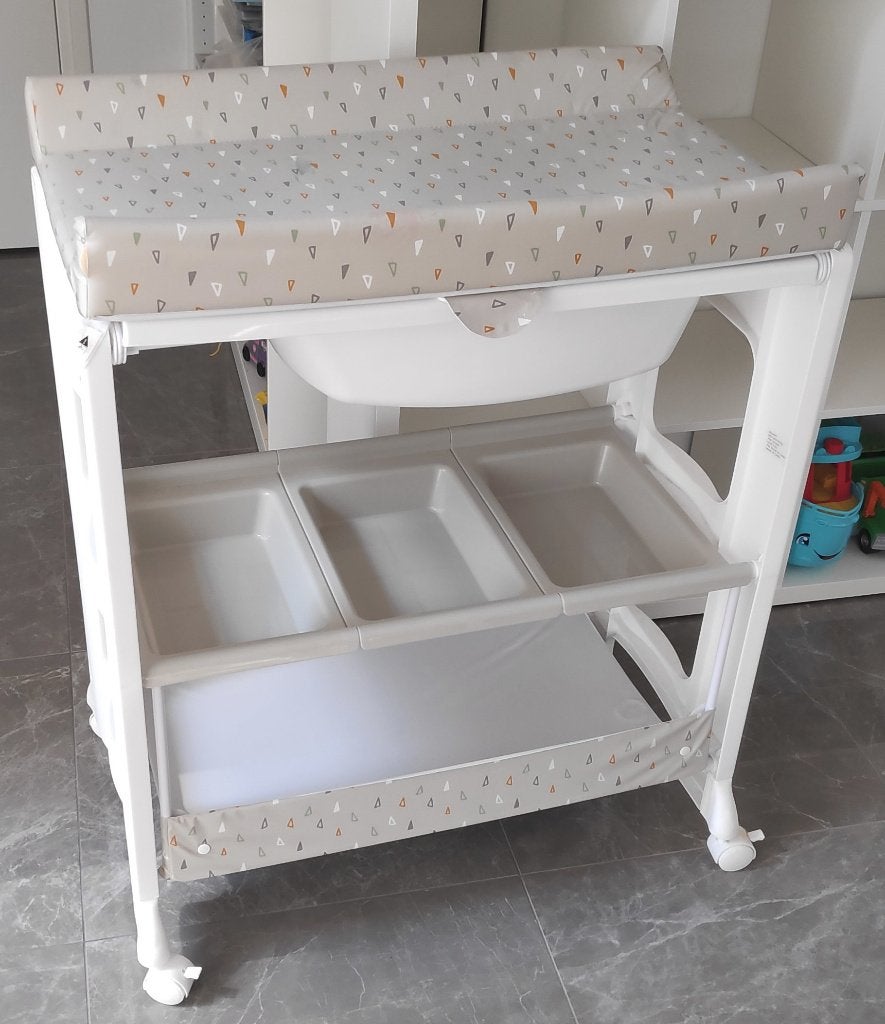Multifunctionele mobiele commode / bad / opberger, Ophalen, 50 tot 70 cm, Zo goed als nieuw, 75 tot 100 cm