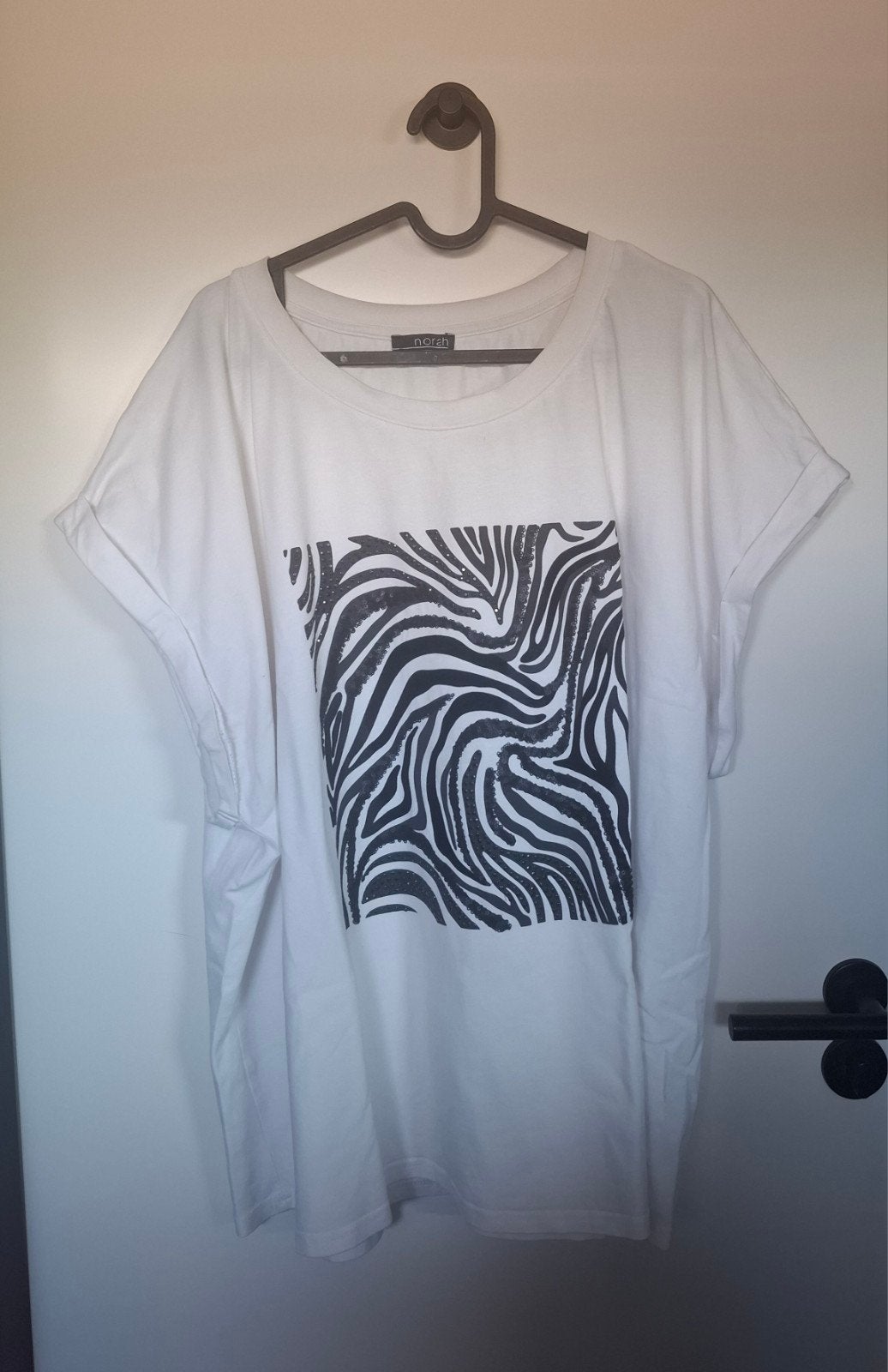 Wit T-shirt met zebra print van Norah, maat 48, Ophalen of Verzenden, Zo goed als nieuw, Wit
