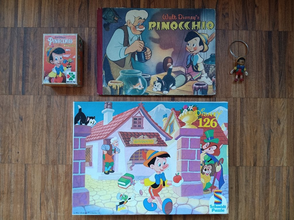 Nostalgische set Pinocchio, Ophalen of Verzenden, Peter Pan of Pinokkio, Zo goed als nieuw, Beeldje of Figuurtje