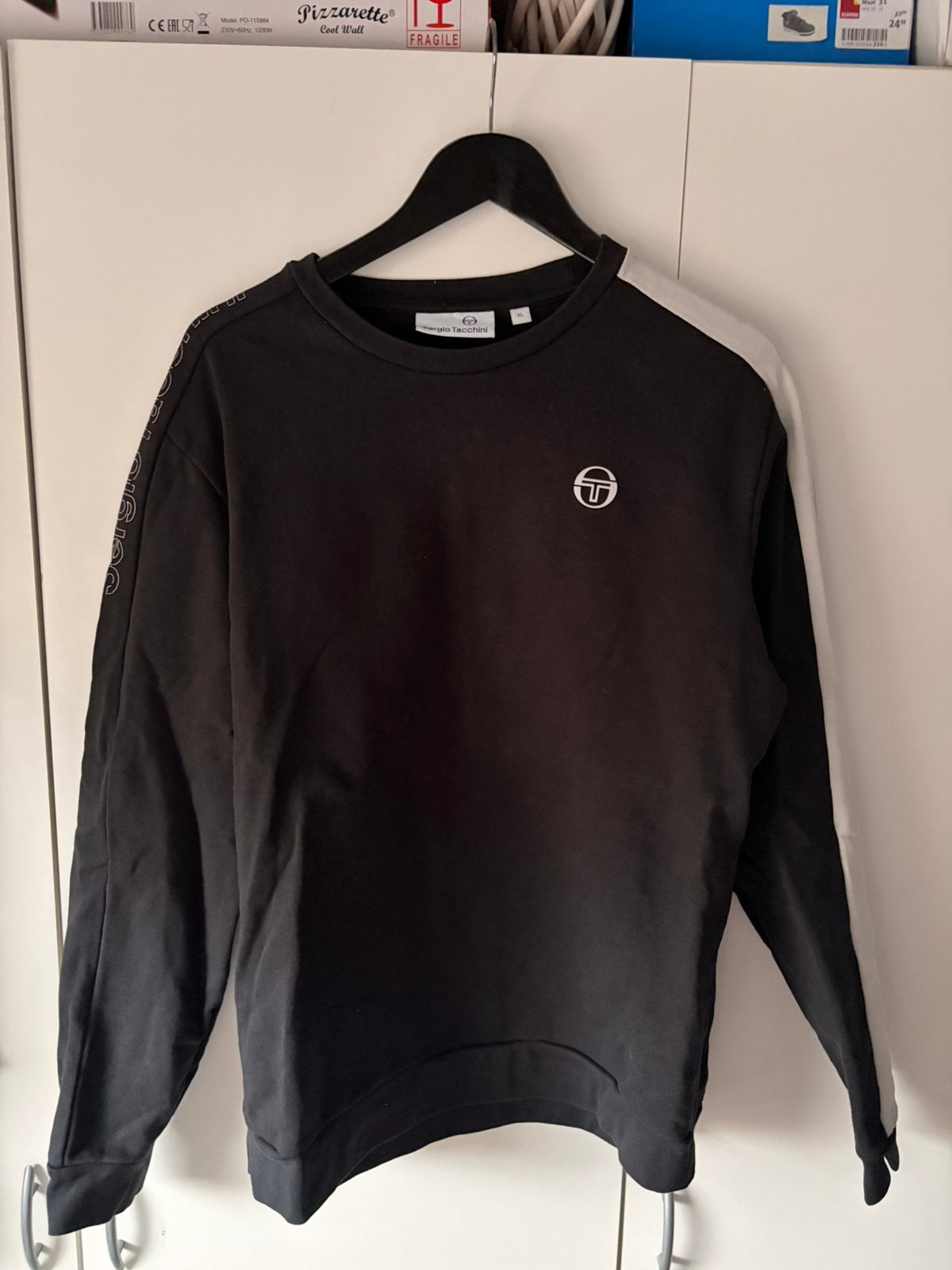 Sergio tacchini trui XL, Ophalen of Verzenden, Gedragen, Maat 56/58 (XL), Zwart