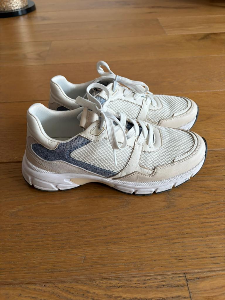 Gabor dames sneakers maat 5, Kleding | Dames, Schoenen, Ophalen of Verzenden, Gedragen, Wit, Sneakers of Gympen