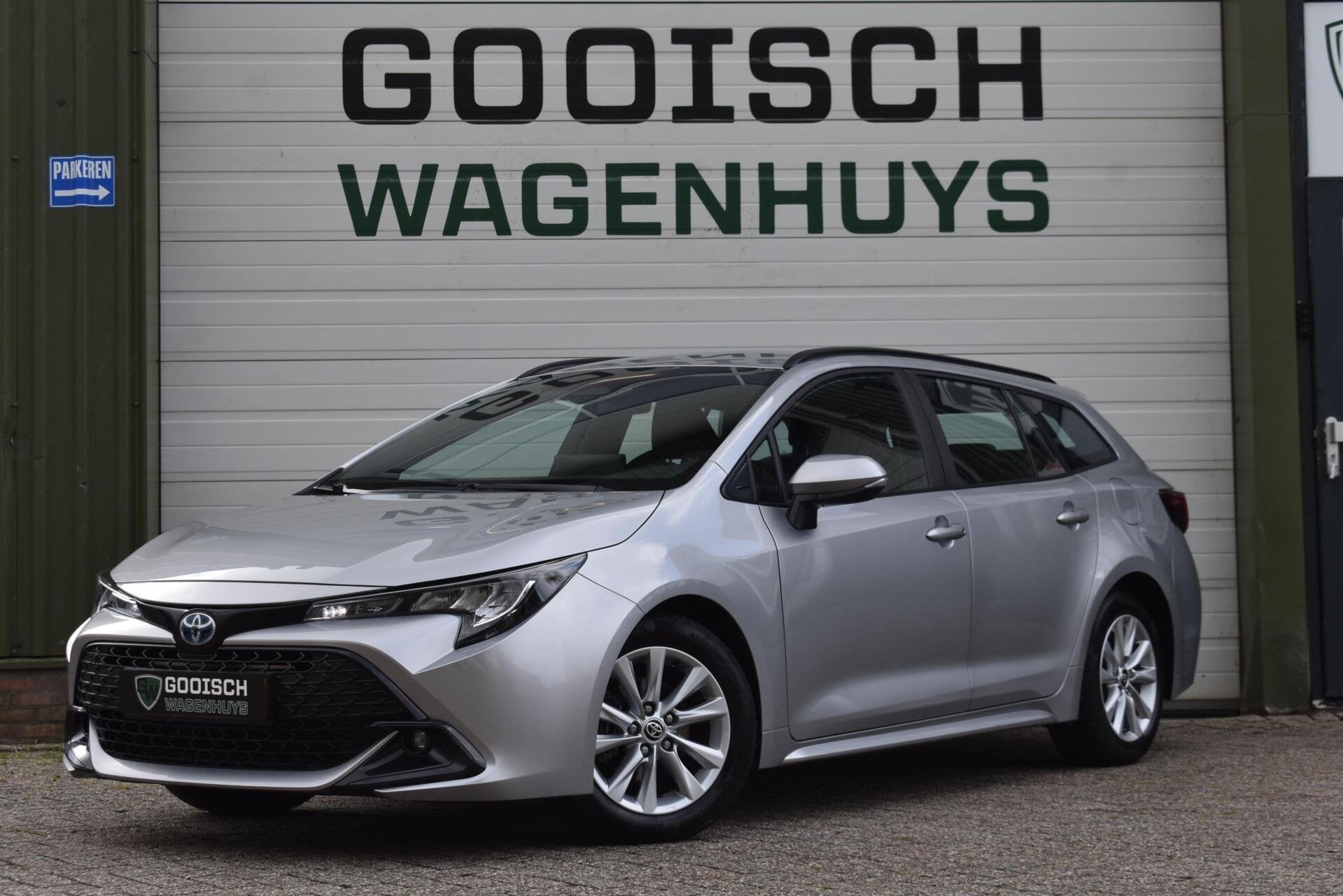 Toyota Corolla Touring Sports Hybrid 140 Active | Camera | C, Auto's, 450 kg, 4 cilinders, Met garantie (alle), Corolla