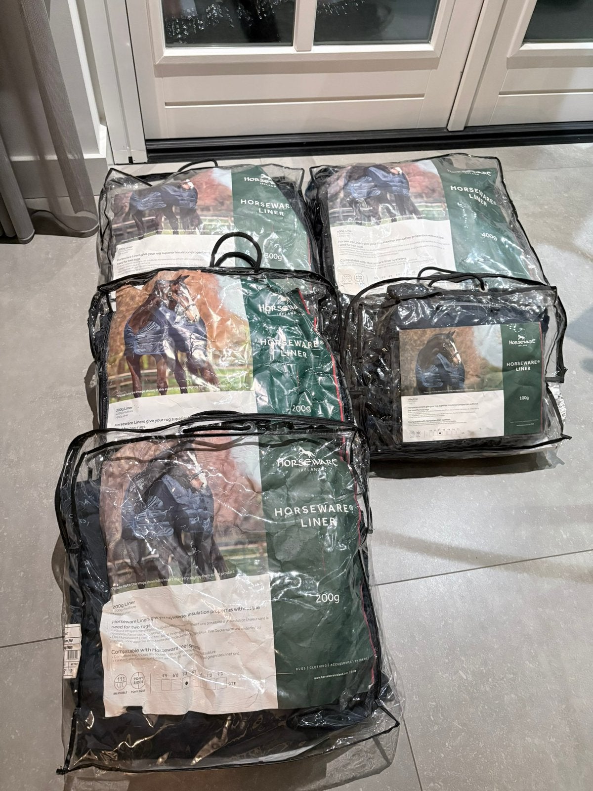 Horseware liner set. 6’3”  6 stuks incl buitendeken, Dieren en Toebehoren, Paarden en Pony's | Dekens en Dekjes, Gebruikt, Ophalen of Verzenden