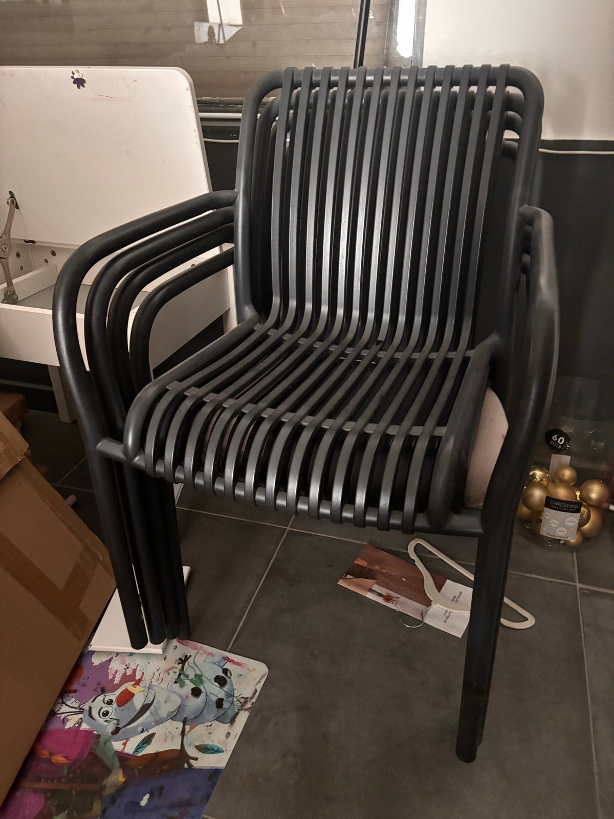 4 JYSK tuinstoelen - Stapelbaar en comfortabel, Ophalen, Gebruikt, Kunststof, Stapelbaar