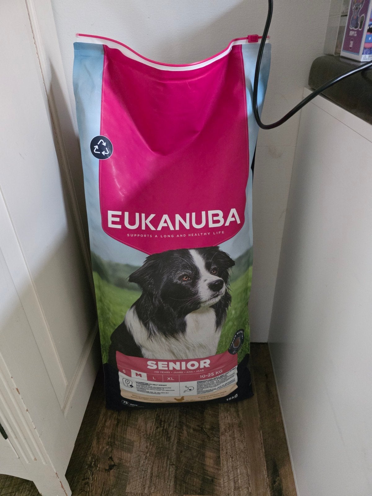 nieuwe 15KG zak eukanuba senior, Dieren en Toebehoren, Ophalen, Hond