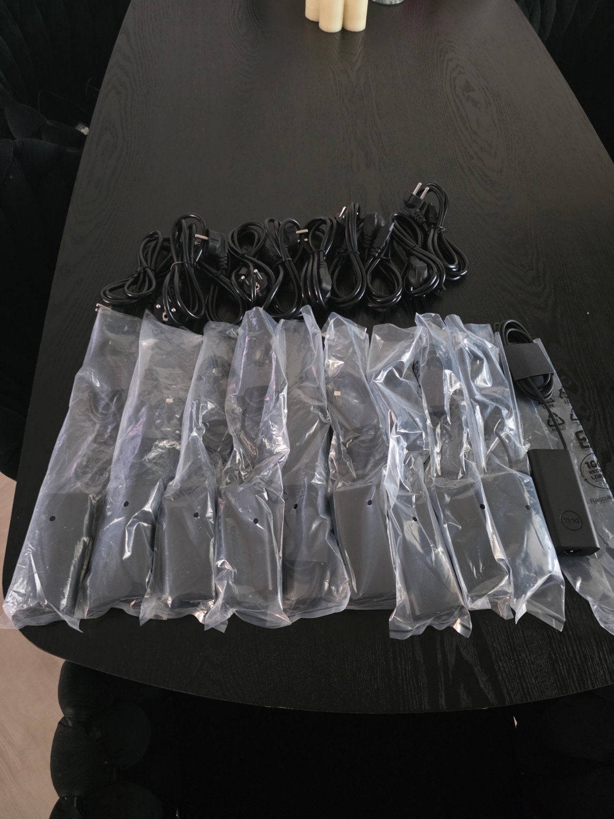 10x Nieuwe Originele Dell USB-C Opladers 65W met Powerkabel, Computers en Software, Laptop-opladers, Ophalen of Verzenden