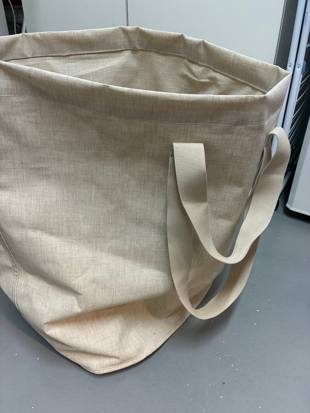 IKEA PURRPINGLA Waszak/Opbergtas 100L - Zo goed als nieuw, Huis en Inrichting, Ophalen, Zo goed als nieuw, Beige, Textiel