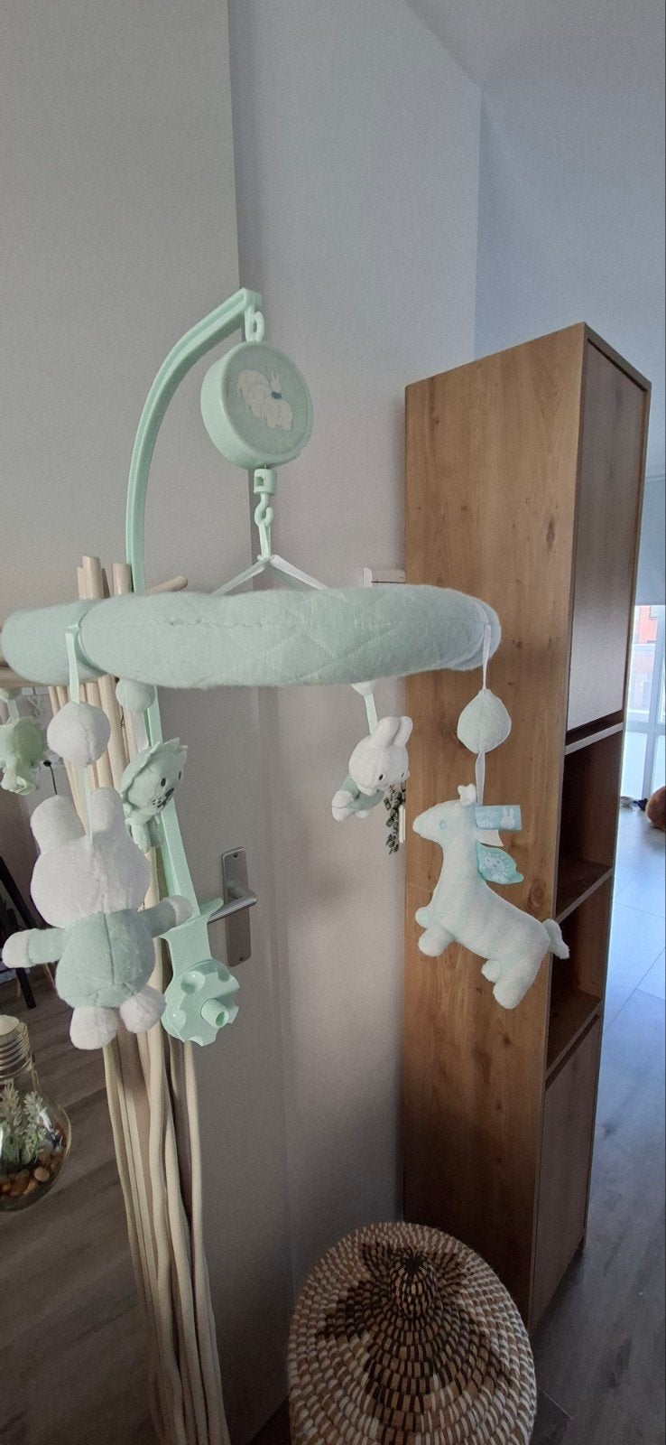 Muziek mobiel Nijntje voor boven bedje of box, Kinderen en Baby's, Speelgoed | Babyspeelgoed, Ophalen, Zo goed als nieuw, Mobiel