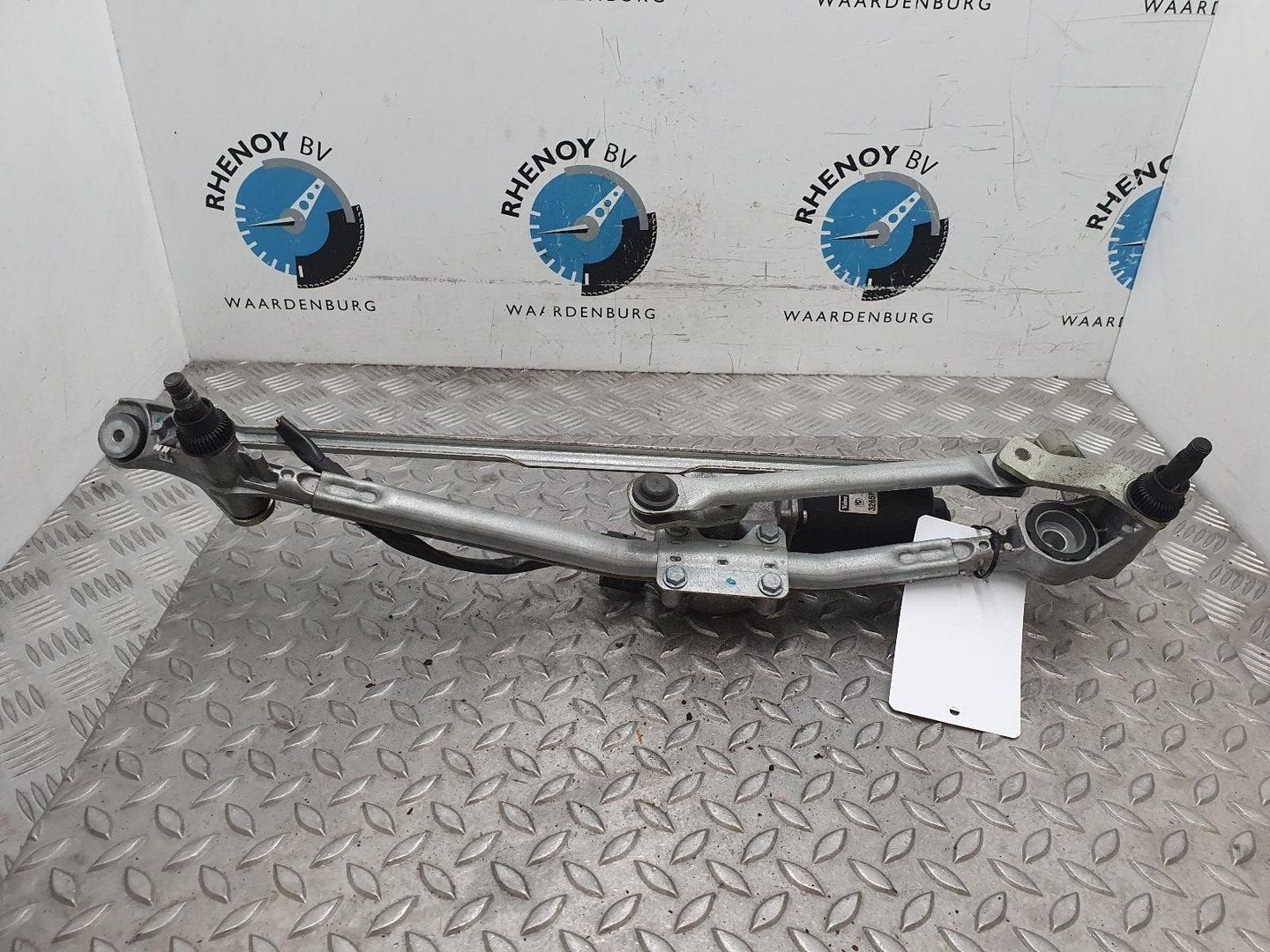 BMW 3 SERIES E90 325i Dynamic Exec.  RUITENWISSERMOTOR VOOR, Ophalen of Verzenden, Gebruikt, Stiba lid
