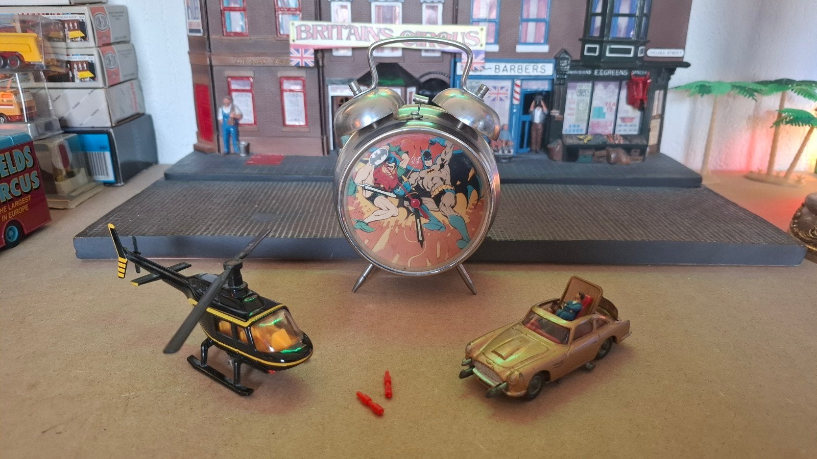 mooie colectie jaren 60 james bond alles werkt, Verzamelen, Verzenden, Gebruikt