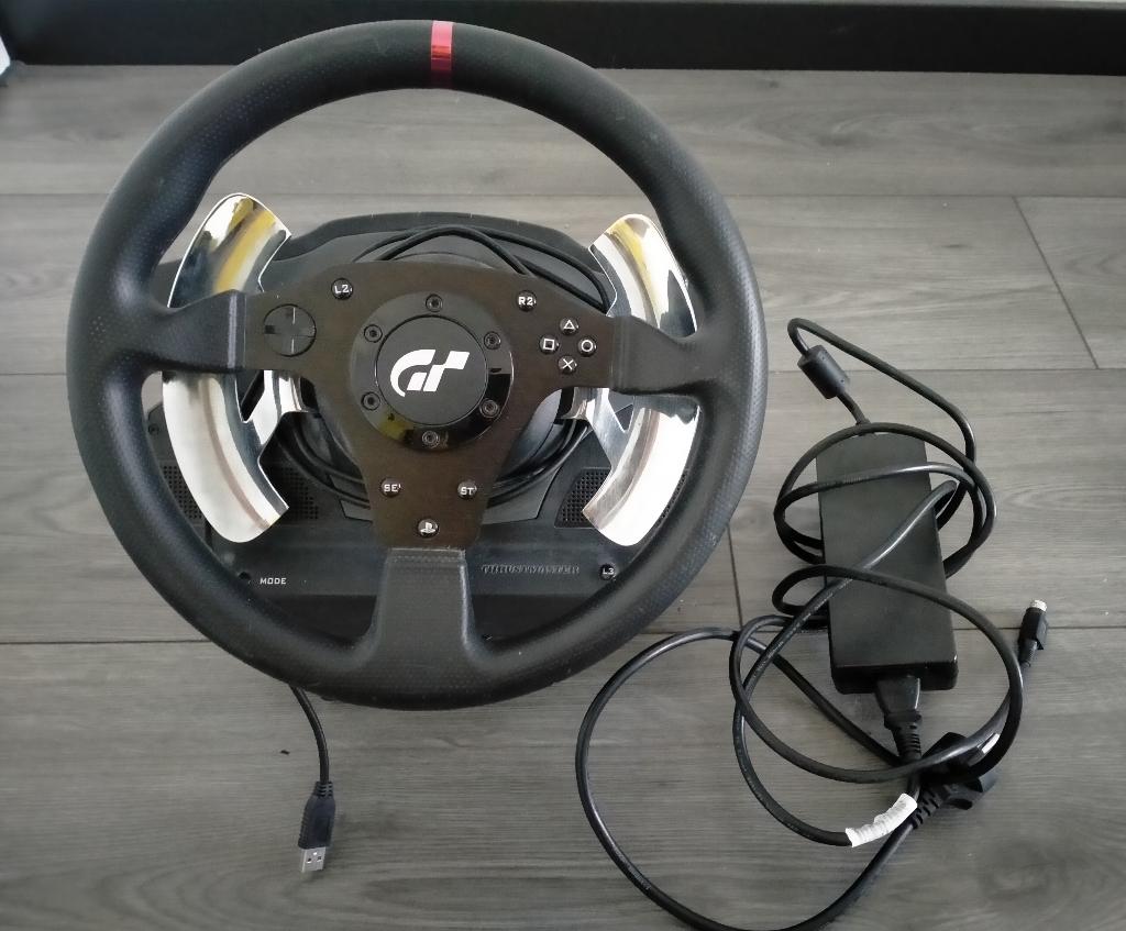 thrustmaster t500 racestuur met pedalen en netvoeding ps3 pc, Ophalen, Zo goed als nieuw, Stuur of Pedalen, PlayStation 3