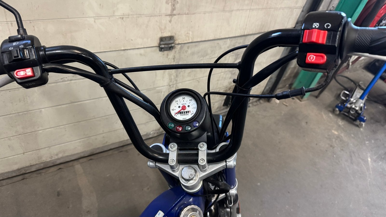 Tomos Standard uit 2016 - Zo goed als nieuw!, Fietsen en Brommers, Brommers | Tomos, Ophalen, Zo goed als nieuw, Standard