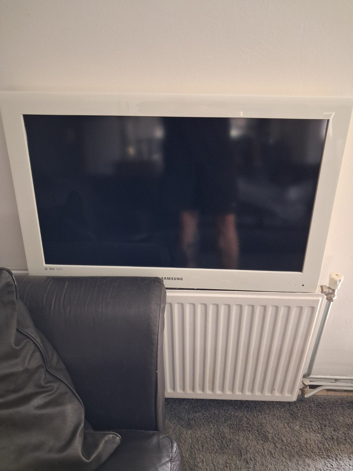 Samsung 32inch tv with incl afstandsbediening, Audio, Tv en Foto, Televisies, Ophalen, 50 Hz, 80 tot 100 cm, Zo goed als nieuw
