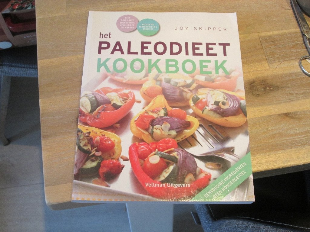 Het Paleo Dieet Kookboek - Gezond en Slank Eten, Boeken, Nieuw, Ophalen of Verzenden, Hoofdgerechten, Gezond koken