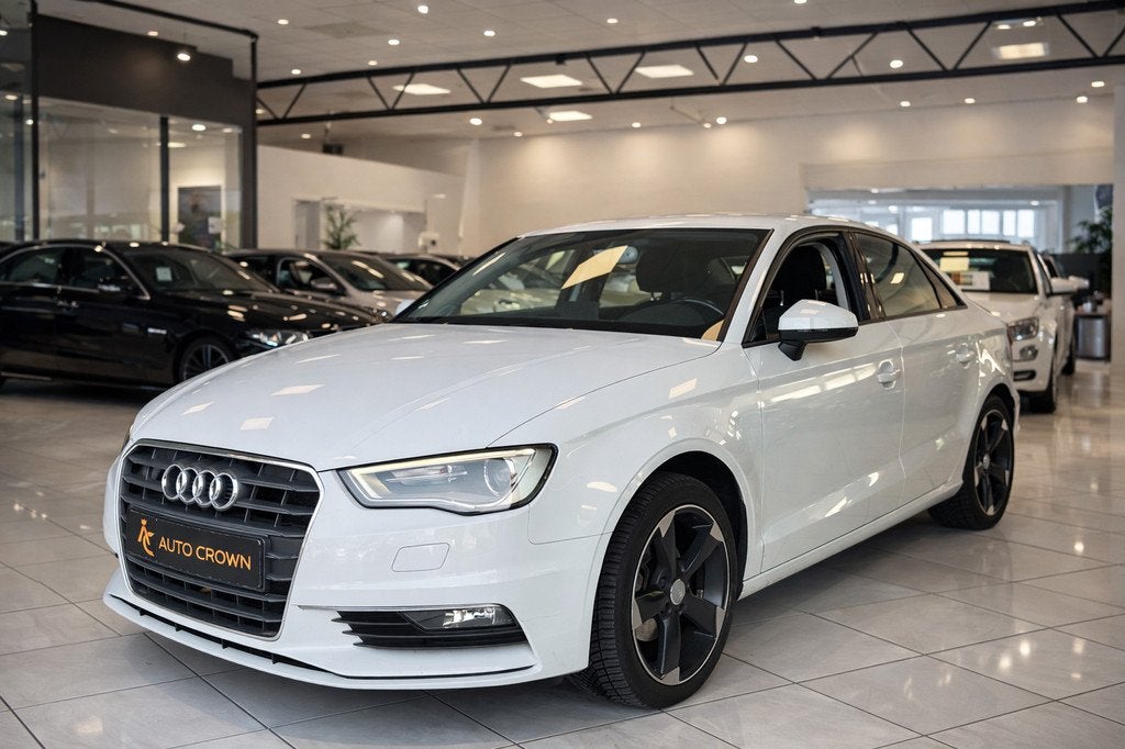Audi A3 Limousine 1.4 TFSI CoD Attraction Pro Line Plus, Auto's, Audi, Parkeersensor, Gebruikt, 4 cilinders, 150 pk