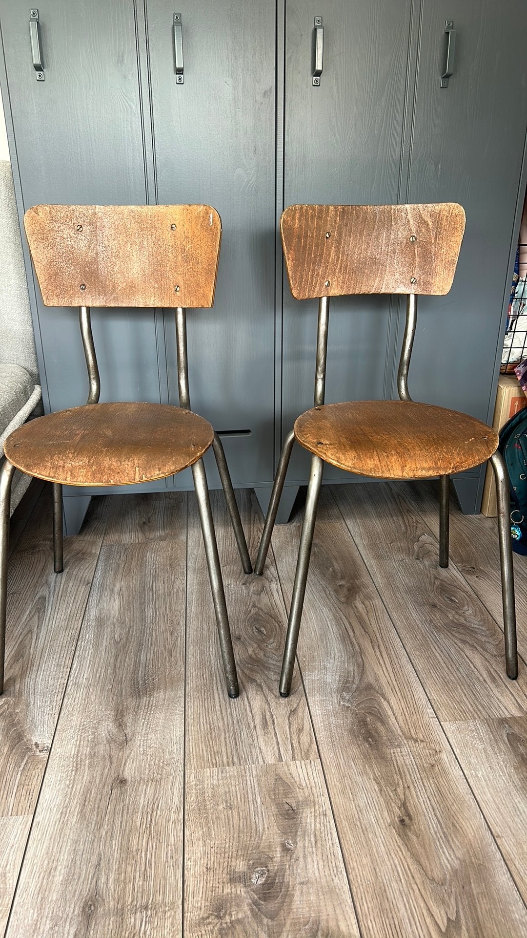 Franse brocante kinderstoelen origineel, Ophalen, Zo goed als nieuw, Bruin, Twee