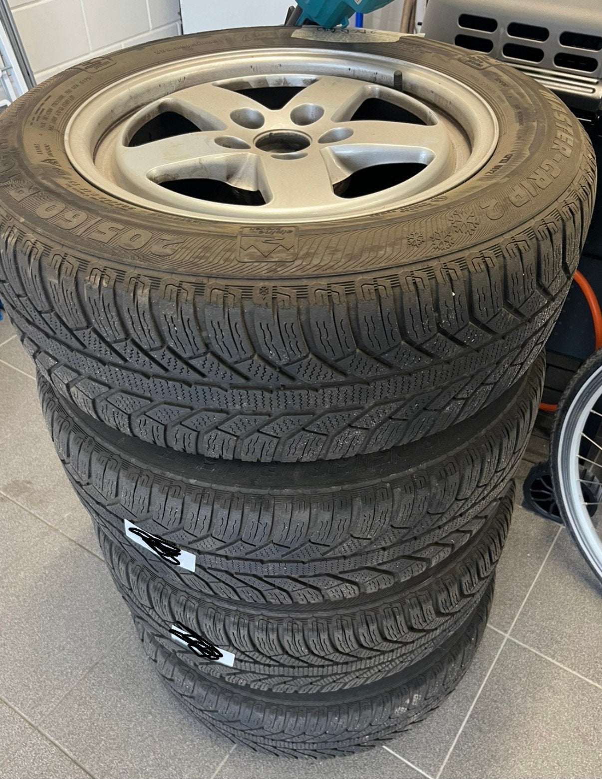 Set winterbanden en velgen Audi A4, Ophalen