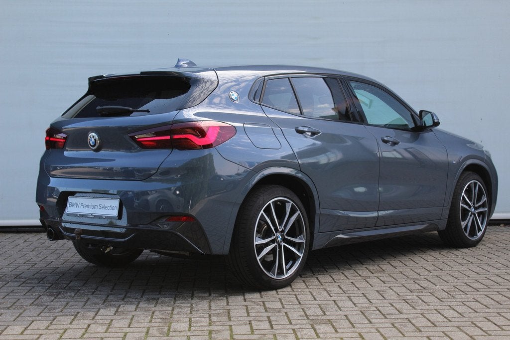 BMW X2 xDrive25e High Executive M Sport Automaat / Panoramad, Auto's, BMW, Automaat, X2, Gebruikt, Met garantie (alle)