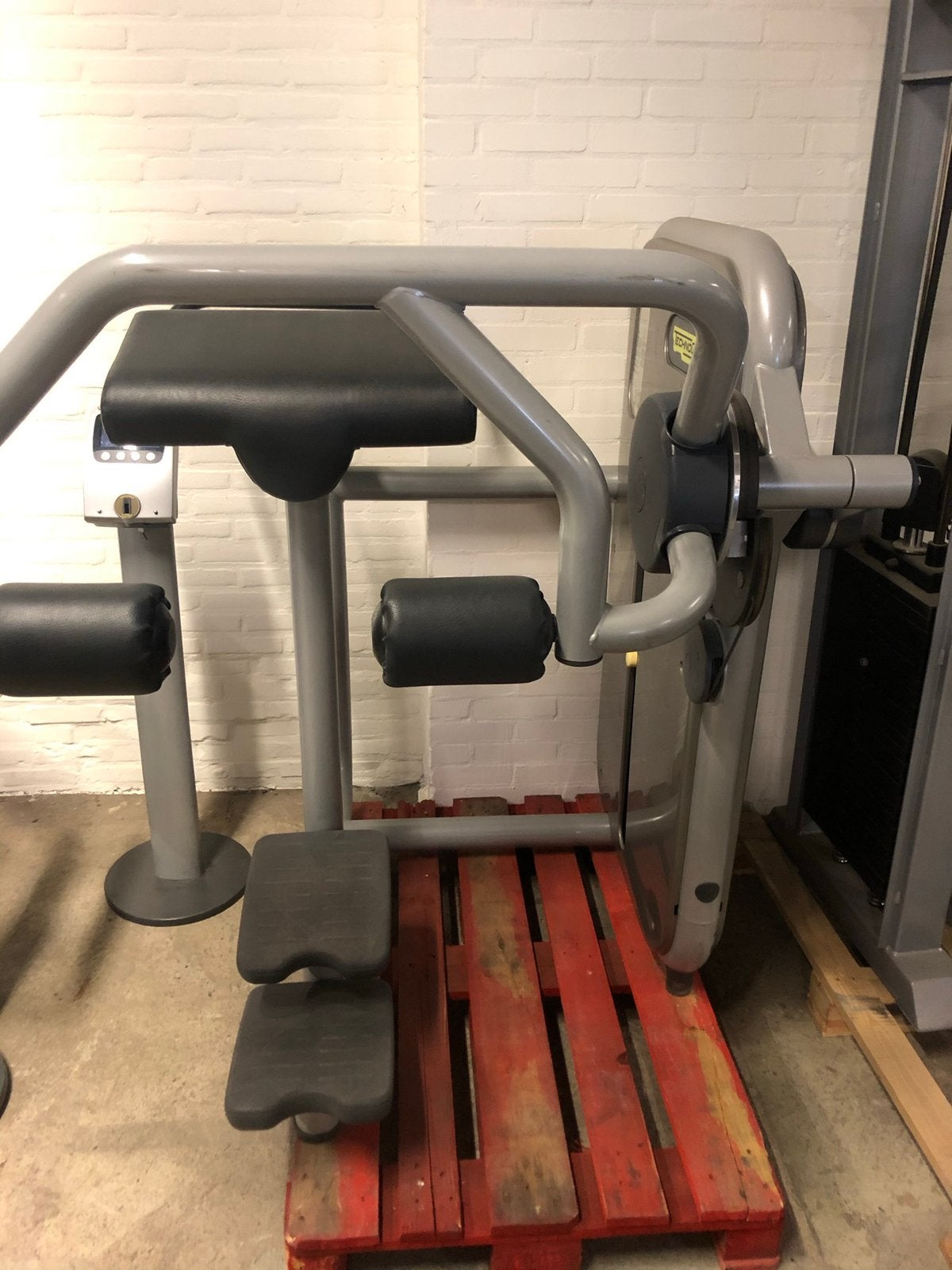 Technogym Element Line Glute machine, Ophalen, Info@defitnessmakelaar.nl, Overige typen, Deventer