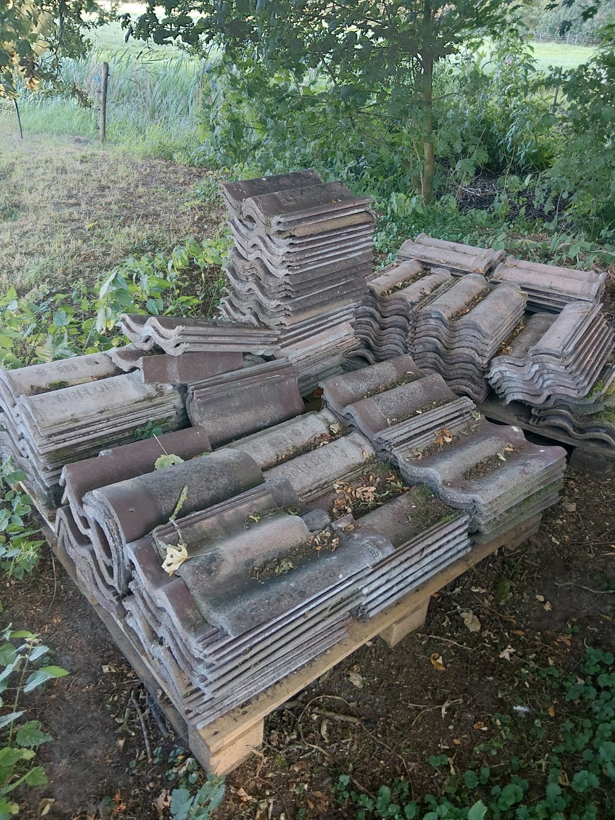sneldek rbb dakpannen, Doe-het-zelf en Verbouw, Dakpannen en Dakbedekking, Ophalen, Steen of Klei, Dakpannen