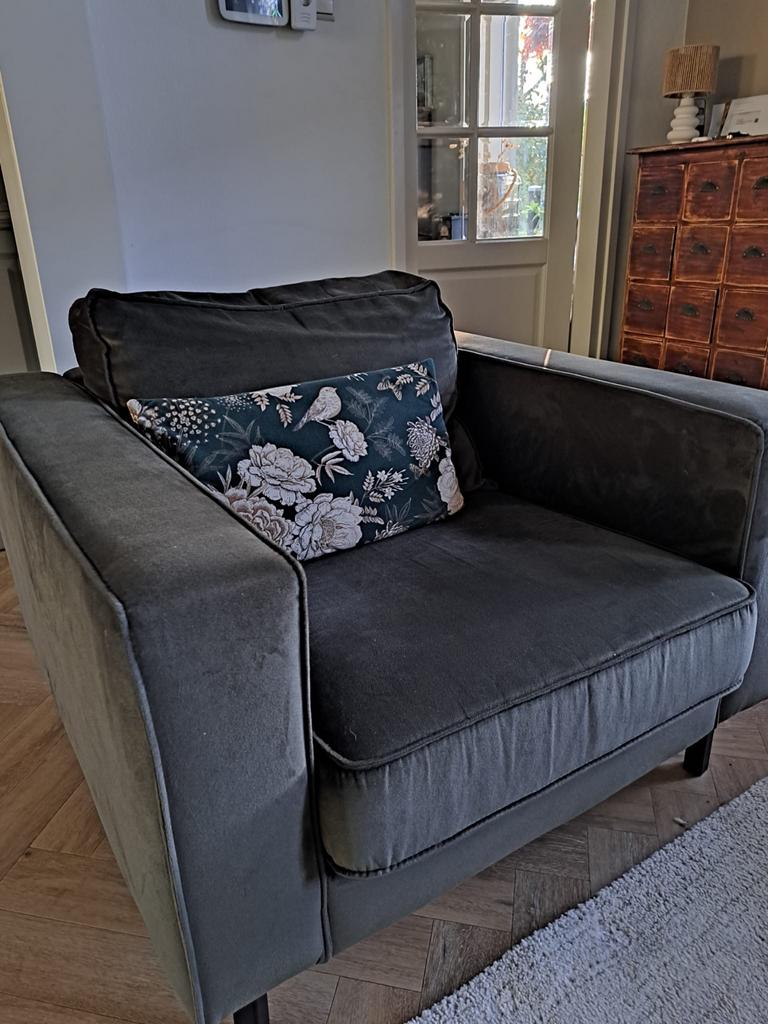 Mooie donkergroene fauteuil van Wood, zo goed als nieuw, Huis en Inrichting, Fauteuils, Zo goed als nieuw, Stof, 75 tot 100 cm