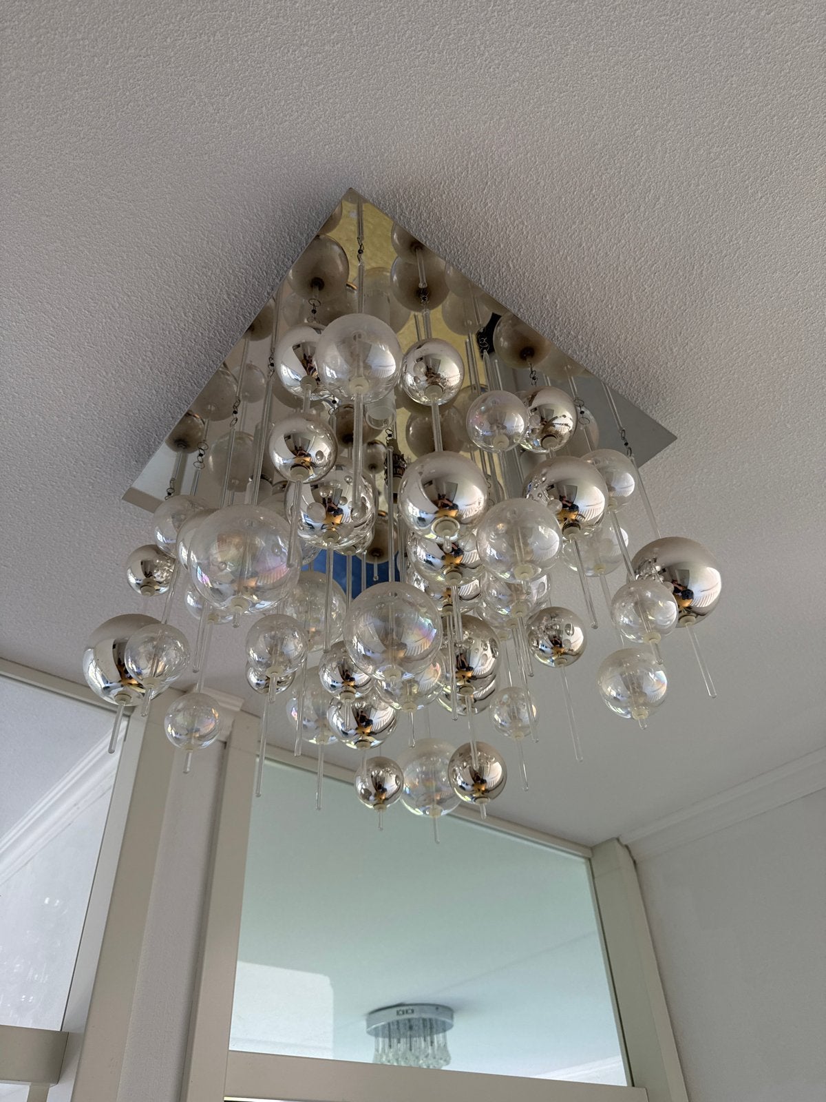 Moderne plafondlamp met glazen bollen, Ophalen, Zo goed als nieuw, Glas, Overige fittingen