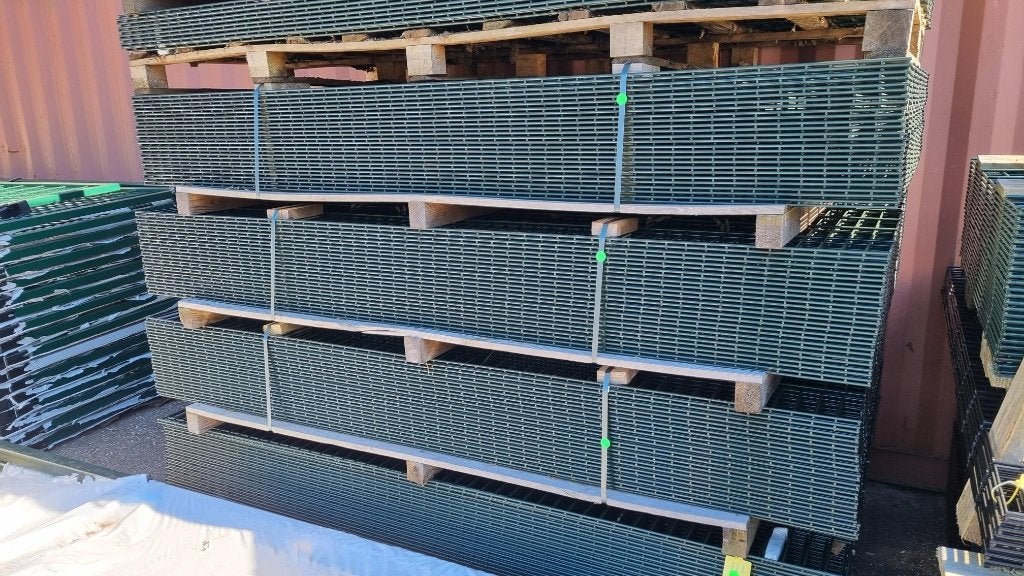 10m 140cm 868 dubbelstaafmatten Groen met Transportschade, Ophalen, Nieuw, IJzer, Dubbelstaafmat hekwerk