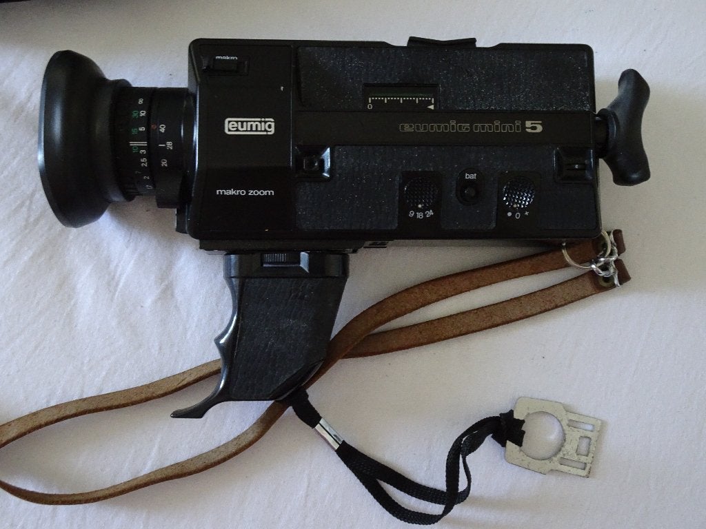 Filmcamera EUMIG Mini 5 – Makro Zoom, Ophalen, 1960 tot 1980, Filmcamera
