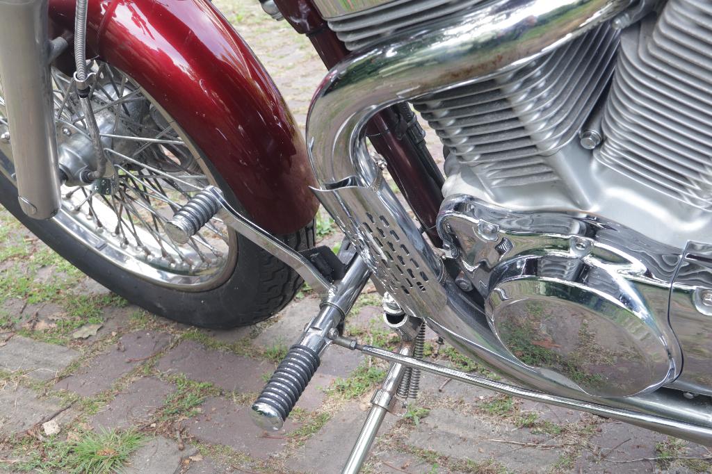 SUZUKI intruder 1400 vs, Cardan-aandrijving, 2 cilinders, Chopper, 1400 cc