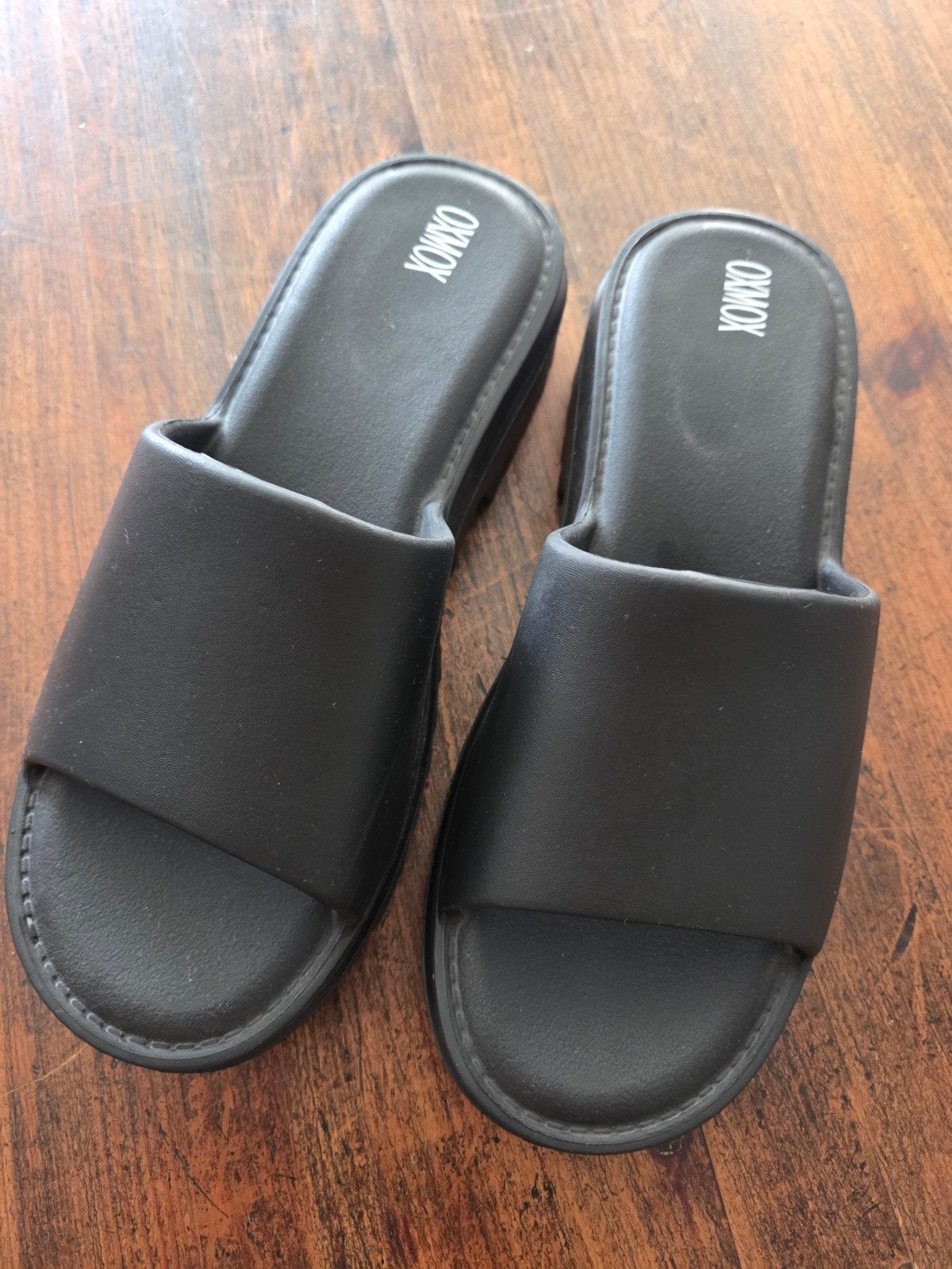 Zwarte Oxmox slippers maat 41 Nieuw!!zonder kaartjes, Kleding | Dames, Schoenen, Slippers, Oxmox, Zwart, Nieuw