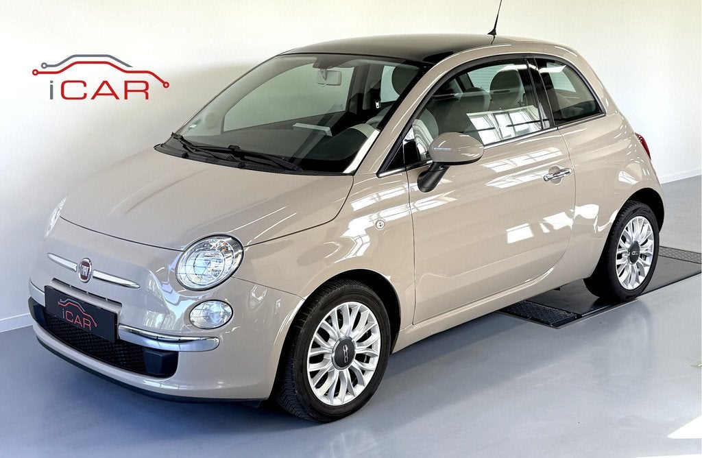 Fiat 500 0.9 TwinAir Cappuccino-Panorama-Gratis Carplay, Auto's, Voorwielaandrijving, Gebruikt, Beige, Leder en Stof