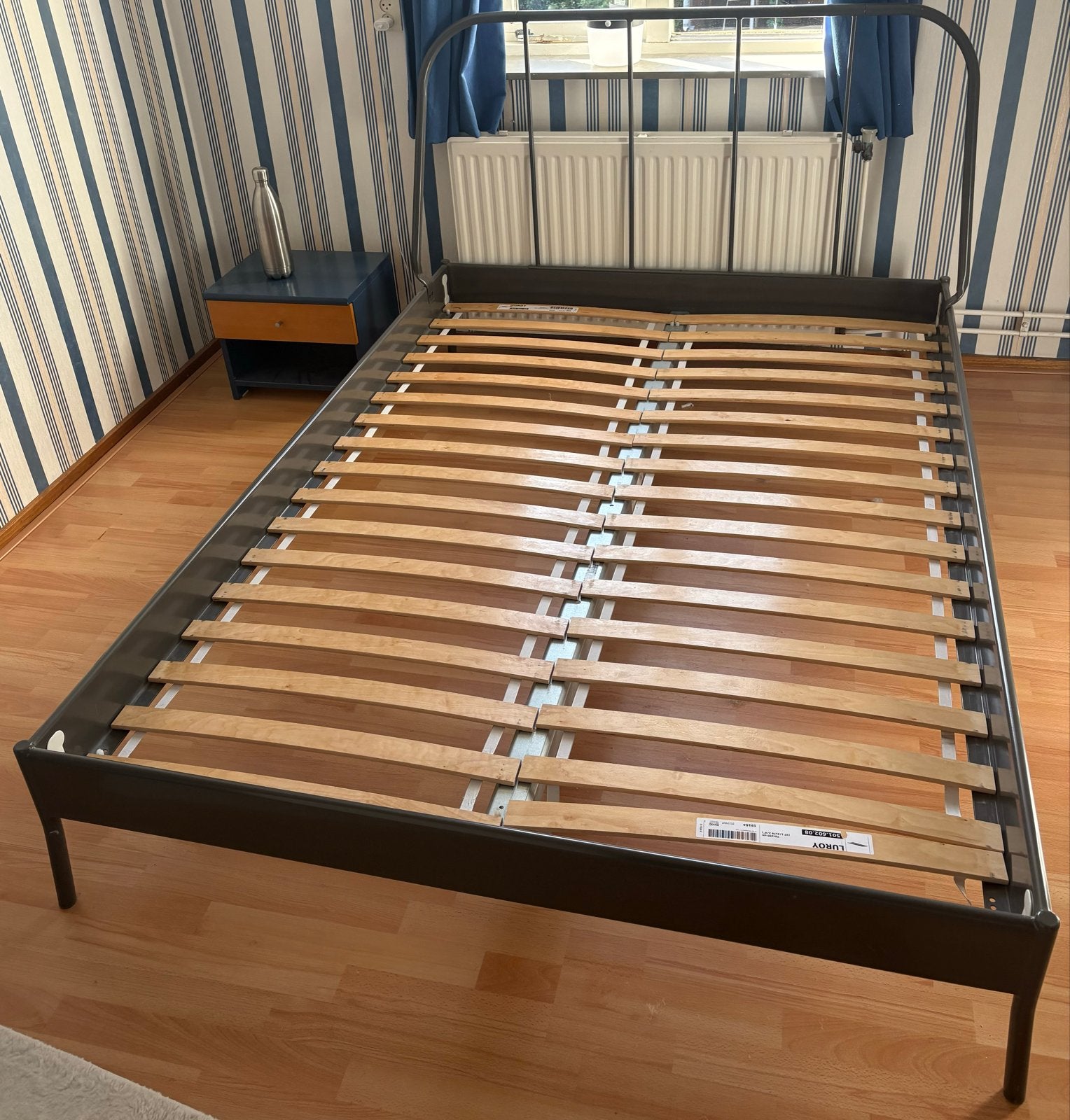 Bed zonder lattenbodem 140 x 200, Gebruikt, Zwart, Tweepersoons, 200 cm