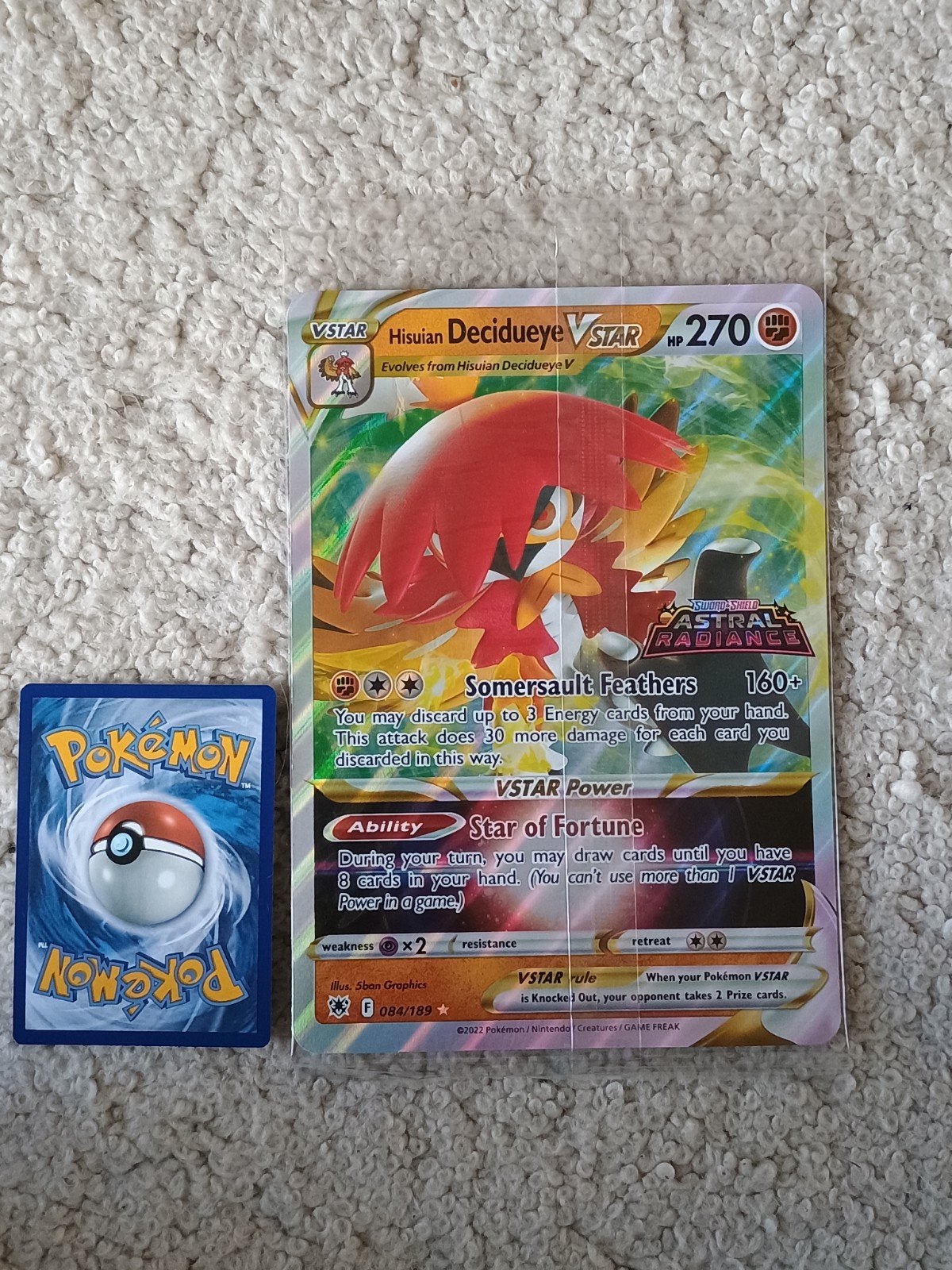 Hisuian decidueye Vstar 084/189 jumbo astral radiance stamp, Ophalen of Verzenden, Zo goed als nieuw, Losse kaart, Foil